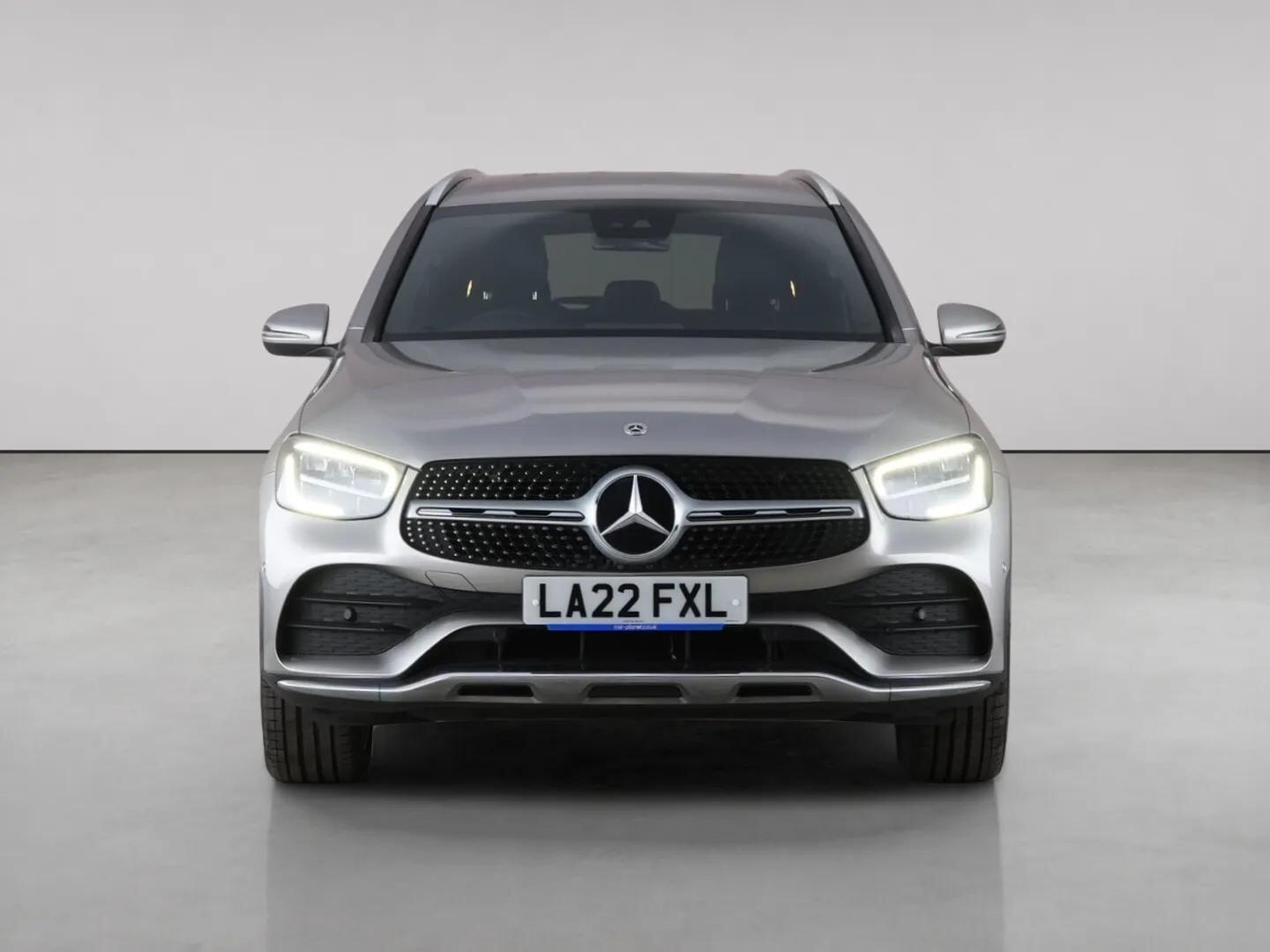 Mercedes-Benz GLC view 5