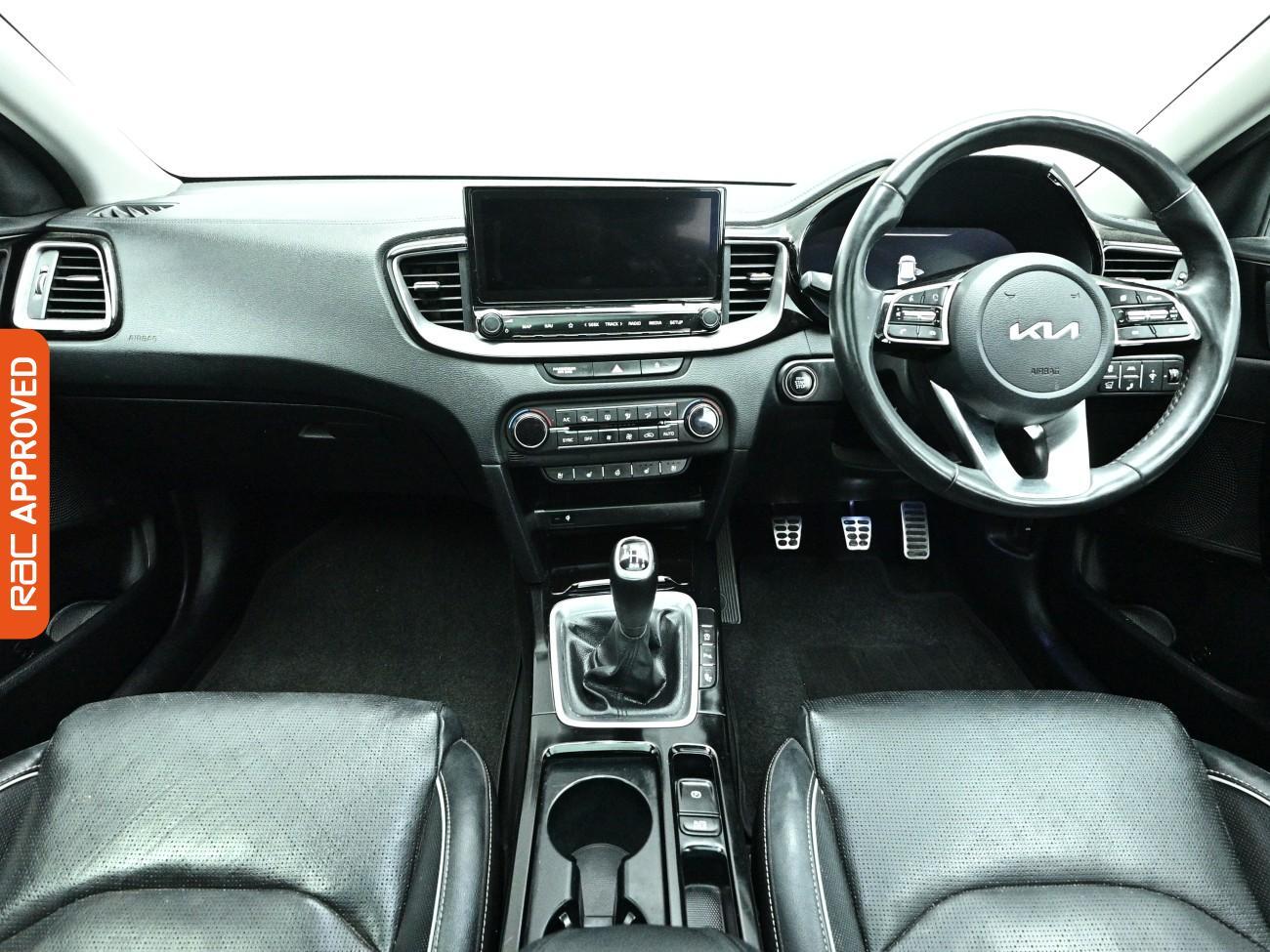 Kia Xceed view 2
