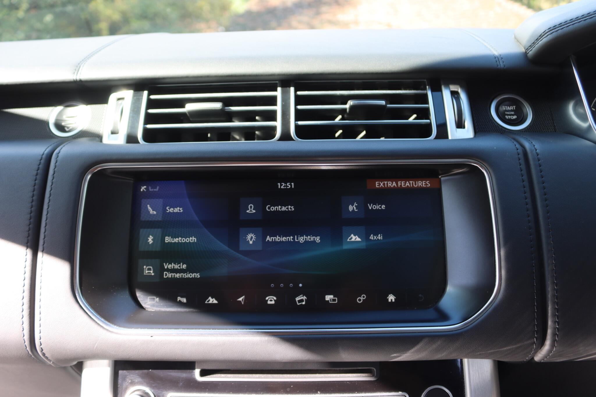 Land Rover Range Rover view 55
