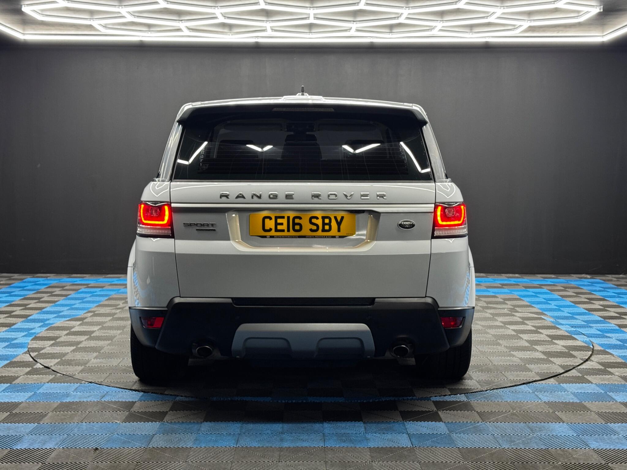 Land Rover Range Rover Sport view 6