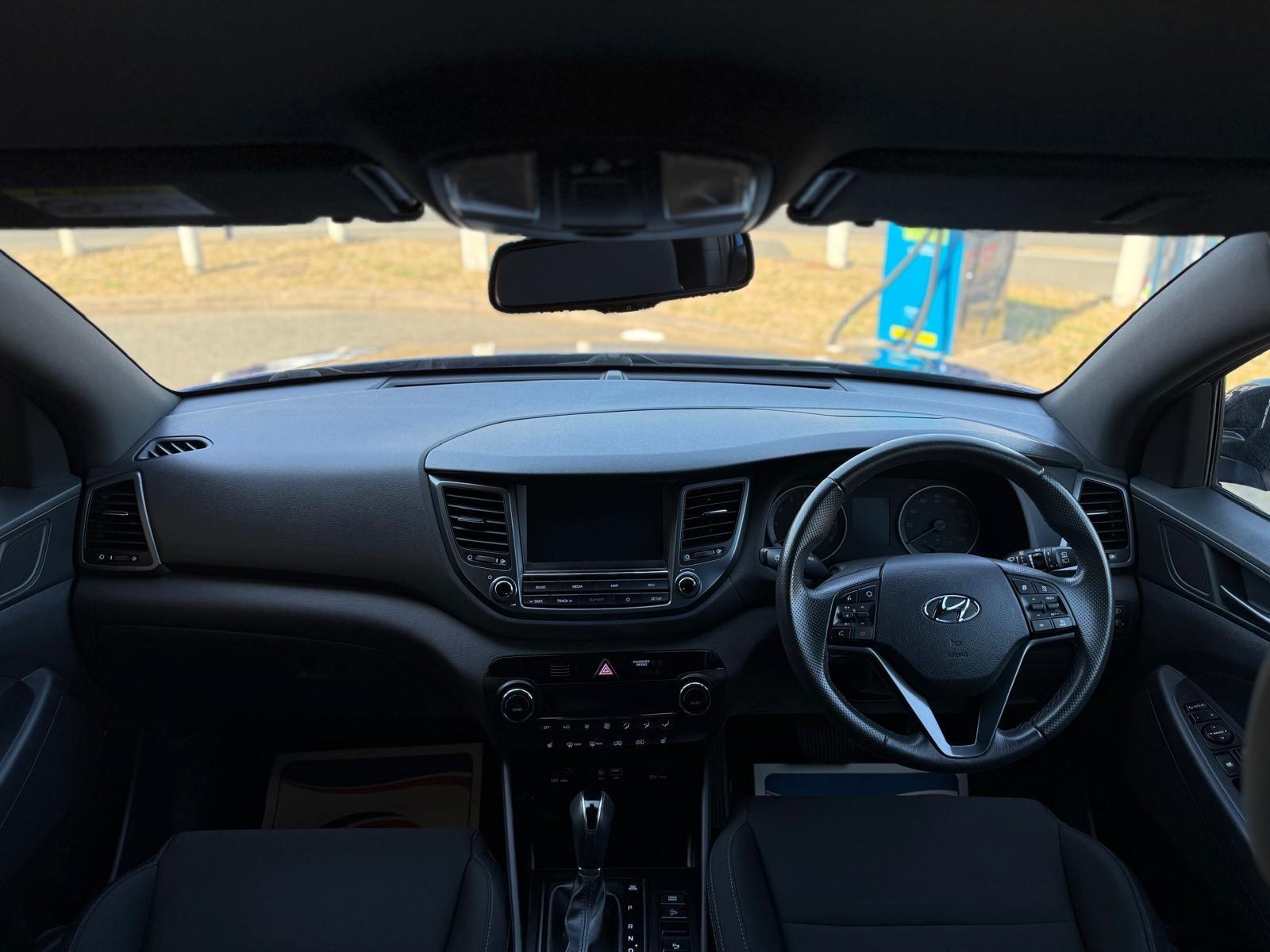 Hyundai Tucson view 16