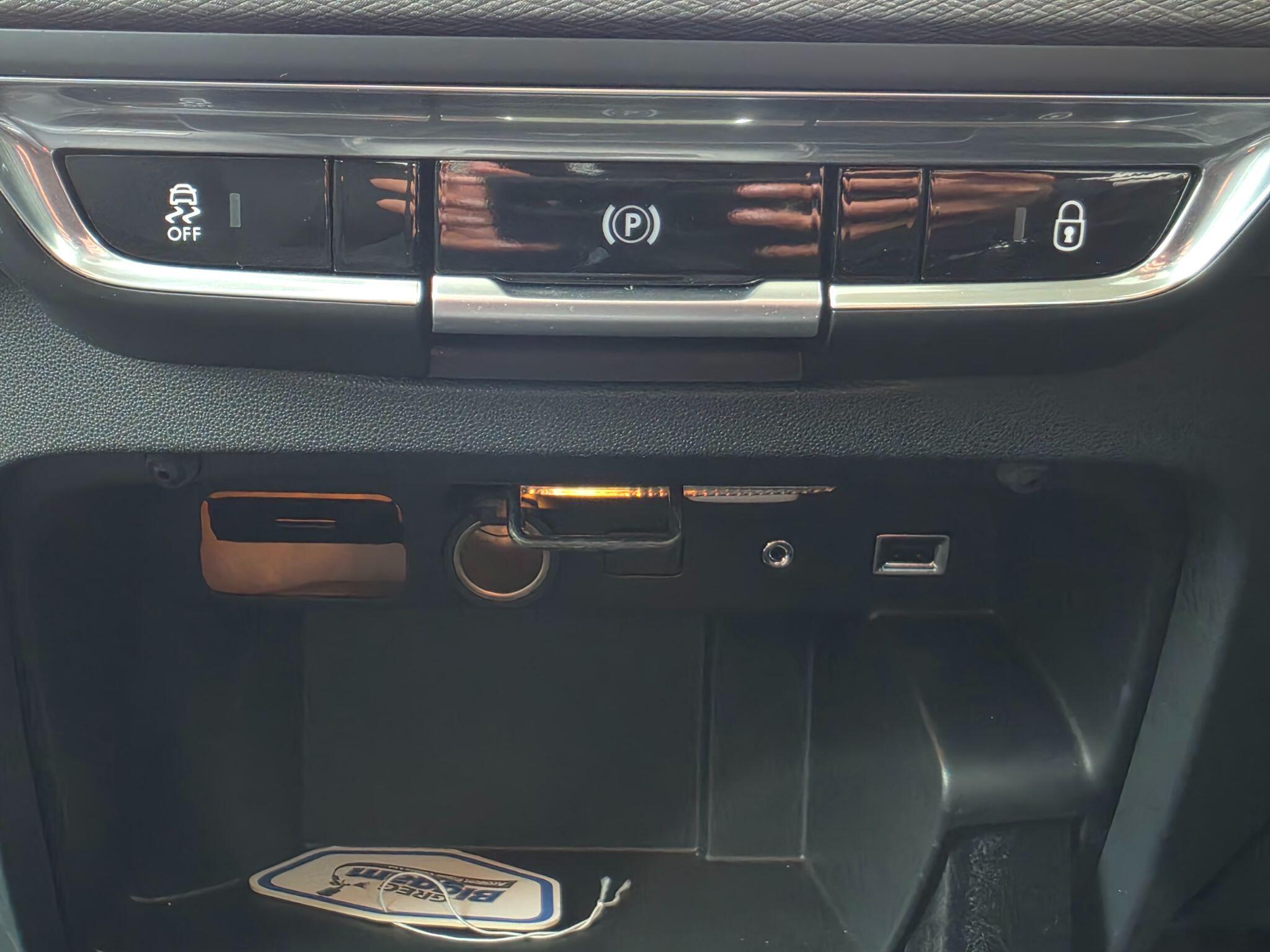 Citroen Grand C4 Picasso view 19