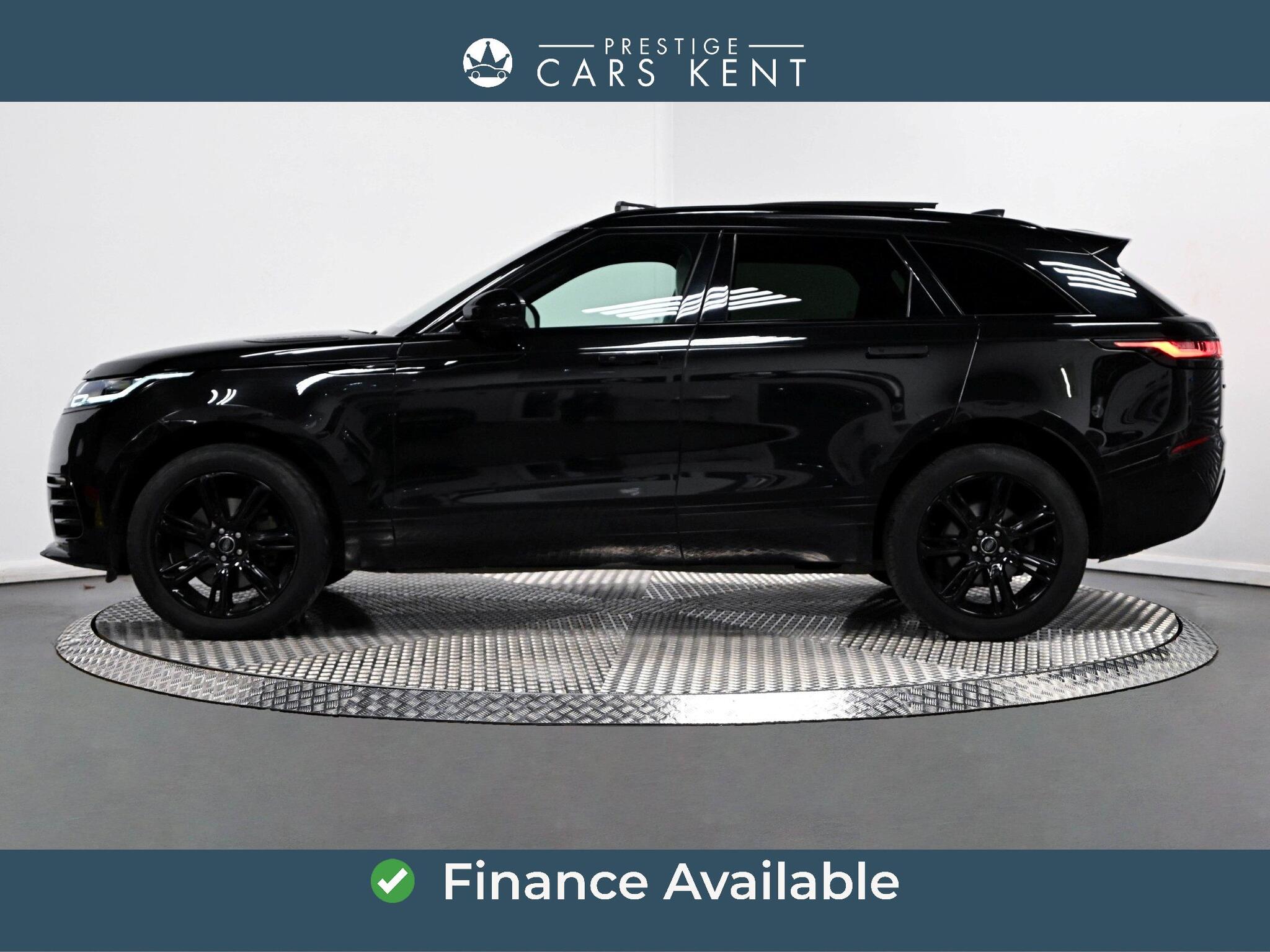 Land Rover Range Rover Velar view 4