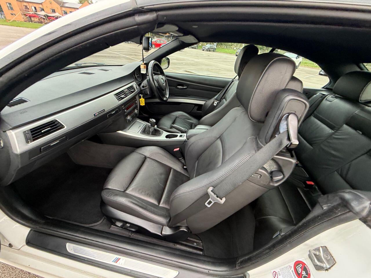 BMW 3 Series view 9