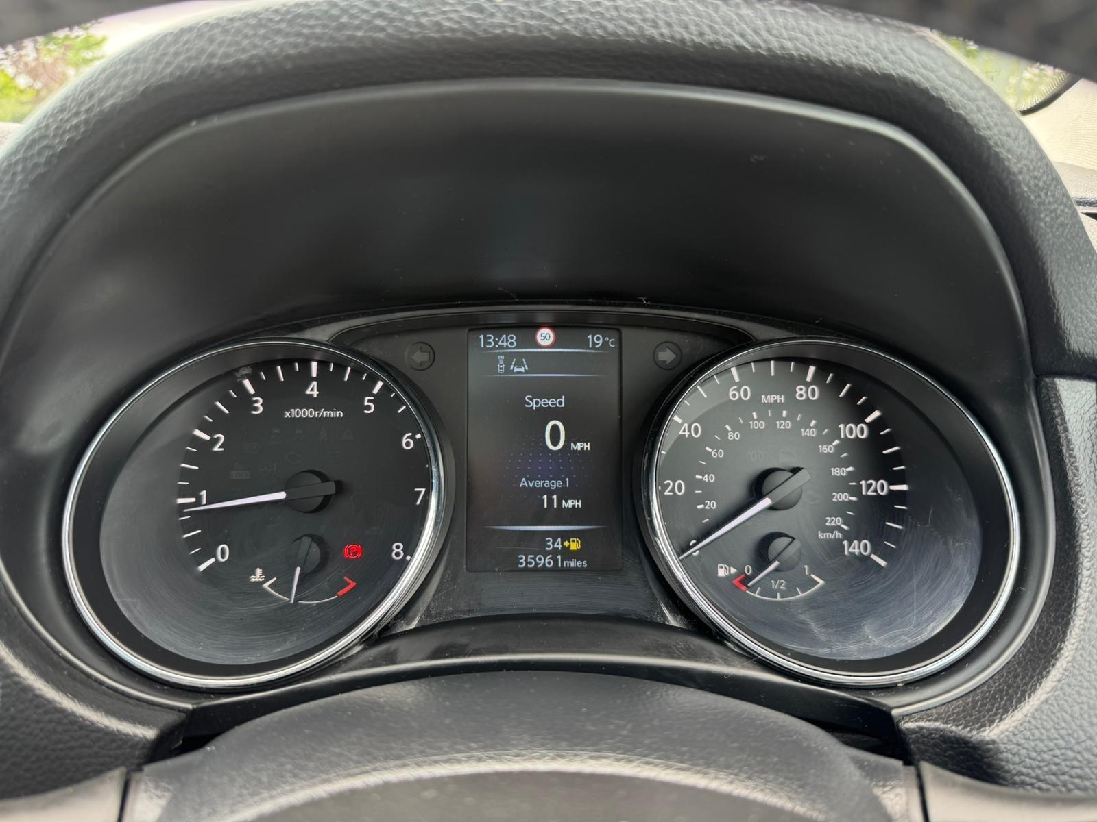2015 Nissan Qashqai image 20