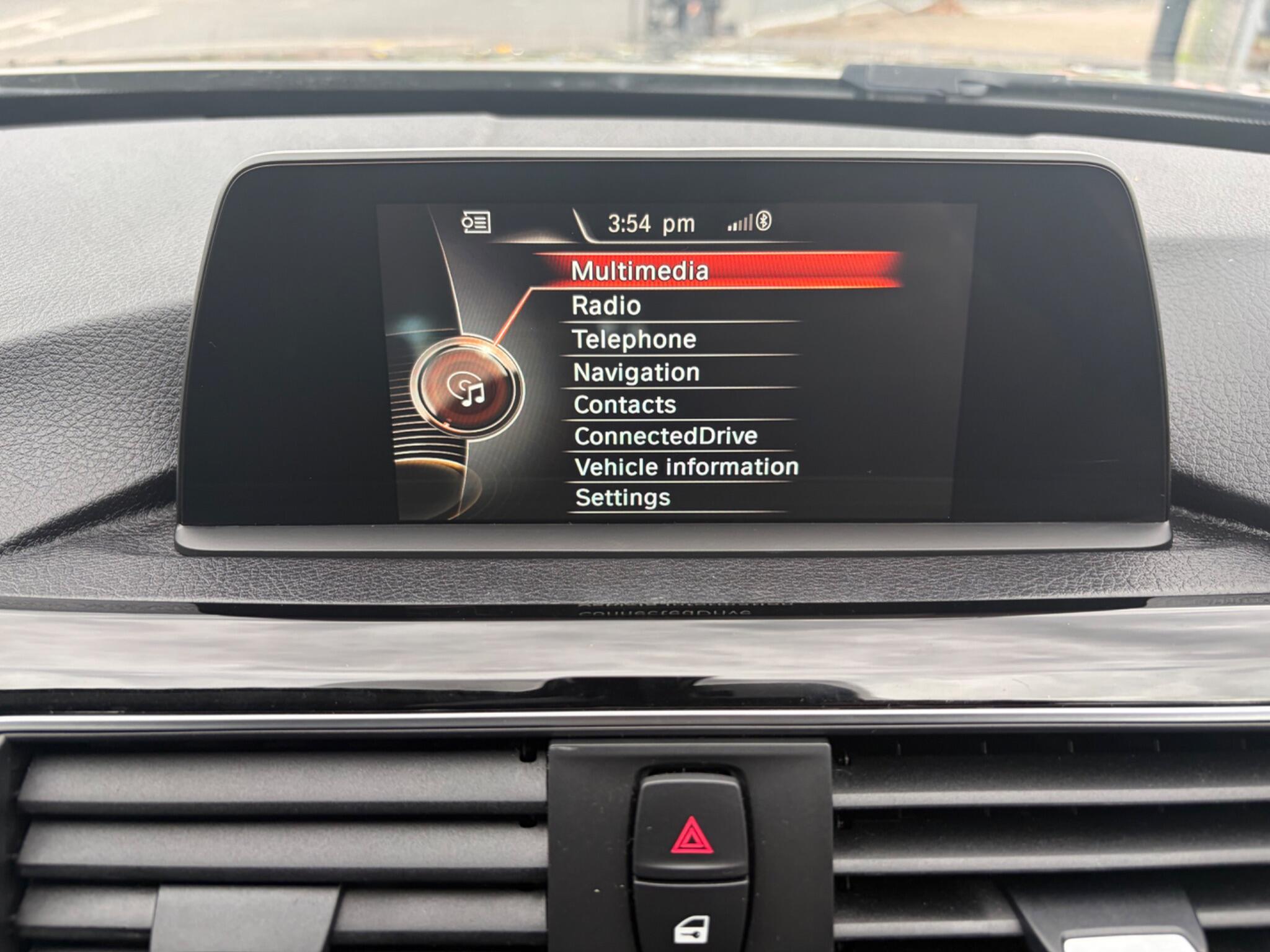 BMW 3 Series view 51