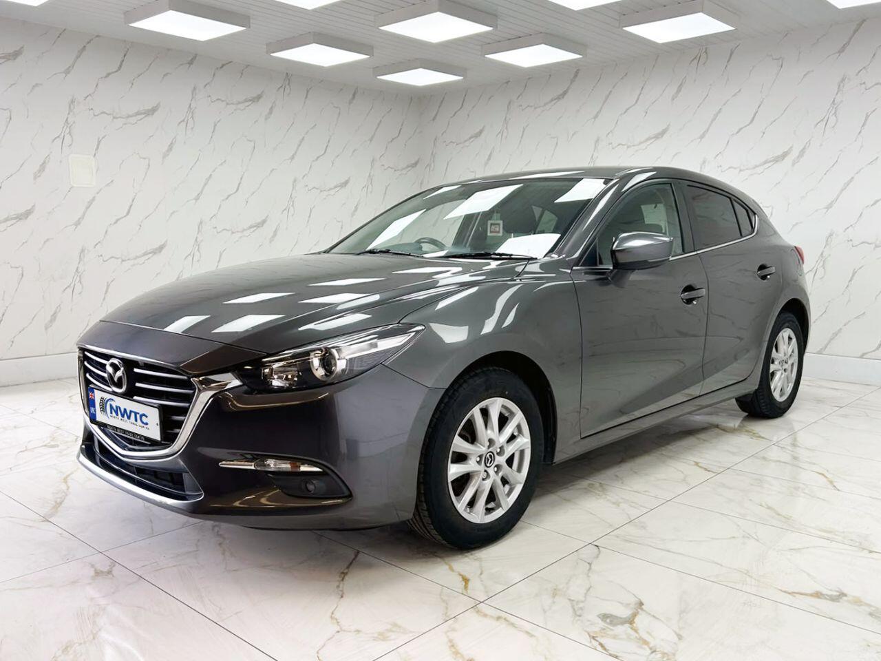 Mazda Mazda3 view 7