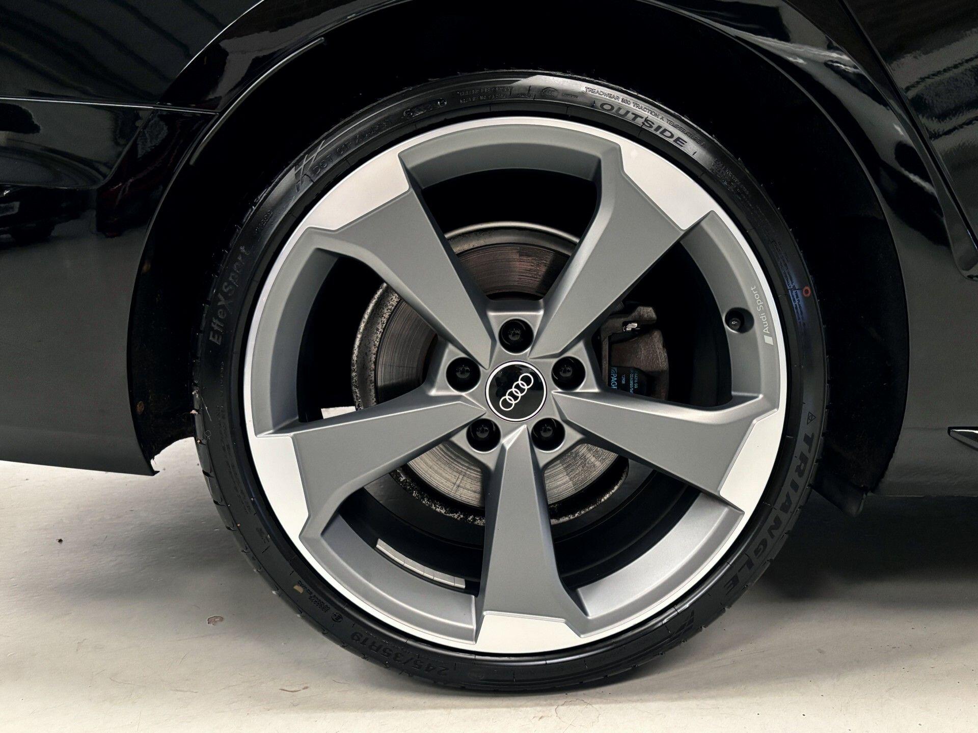 Audi A4 view 33