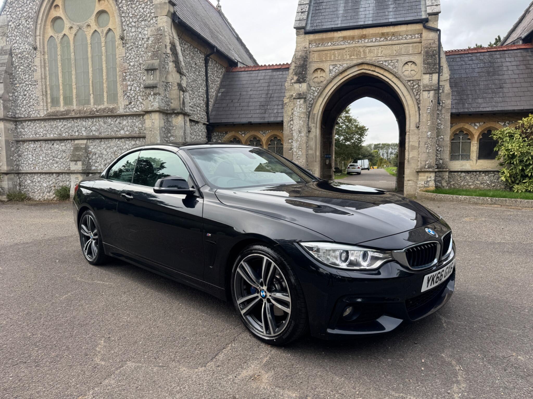 BMW 4 Series view 5