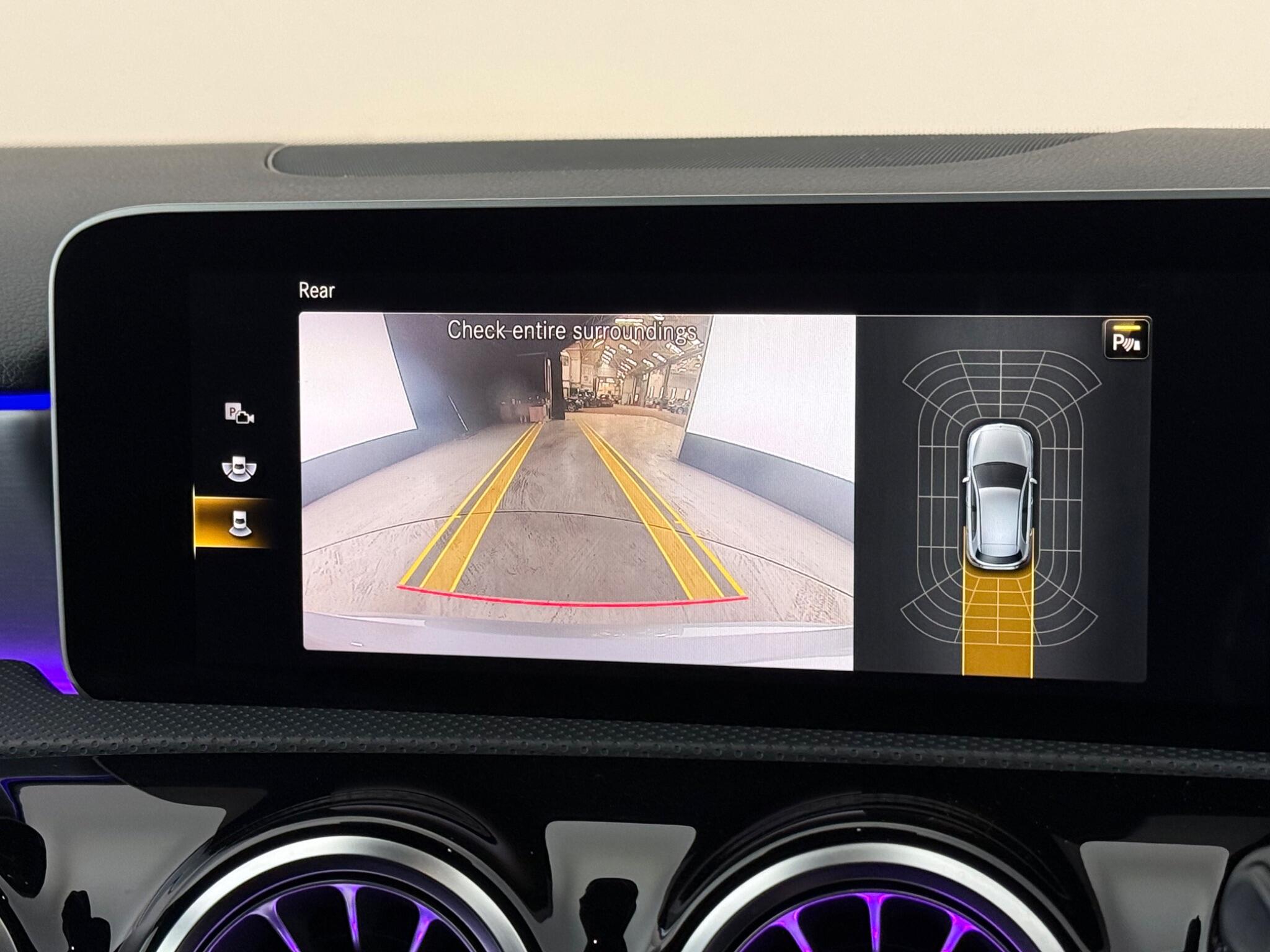 Mercedes-Benz A-Class view 28