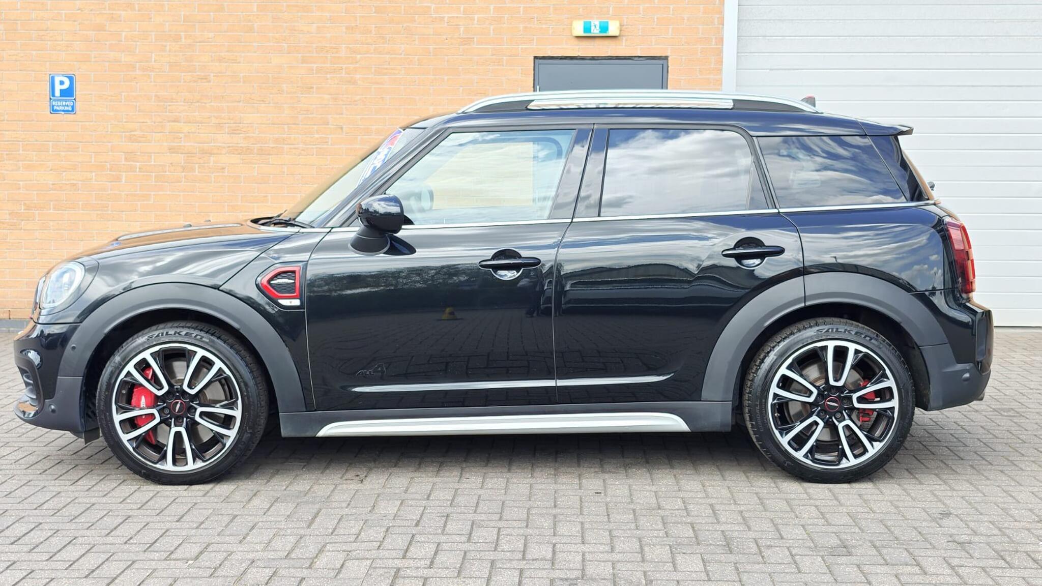 Mini Countryman view 5