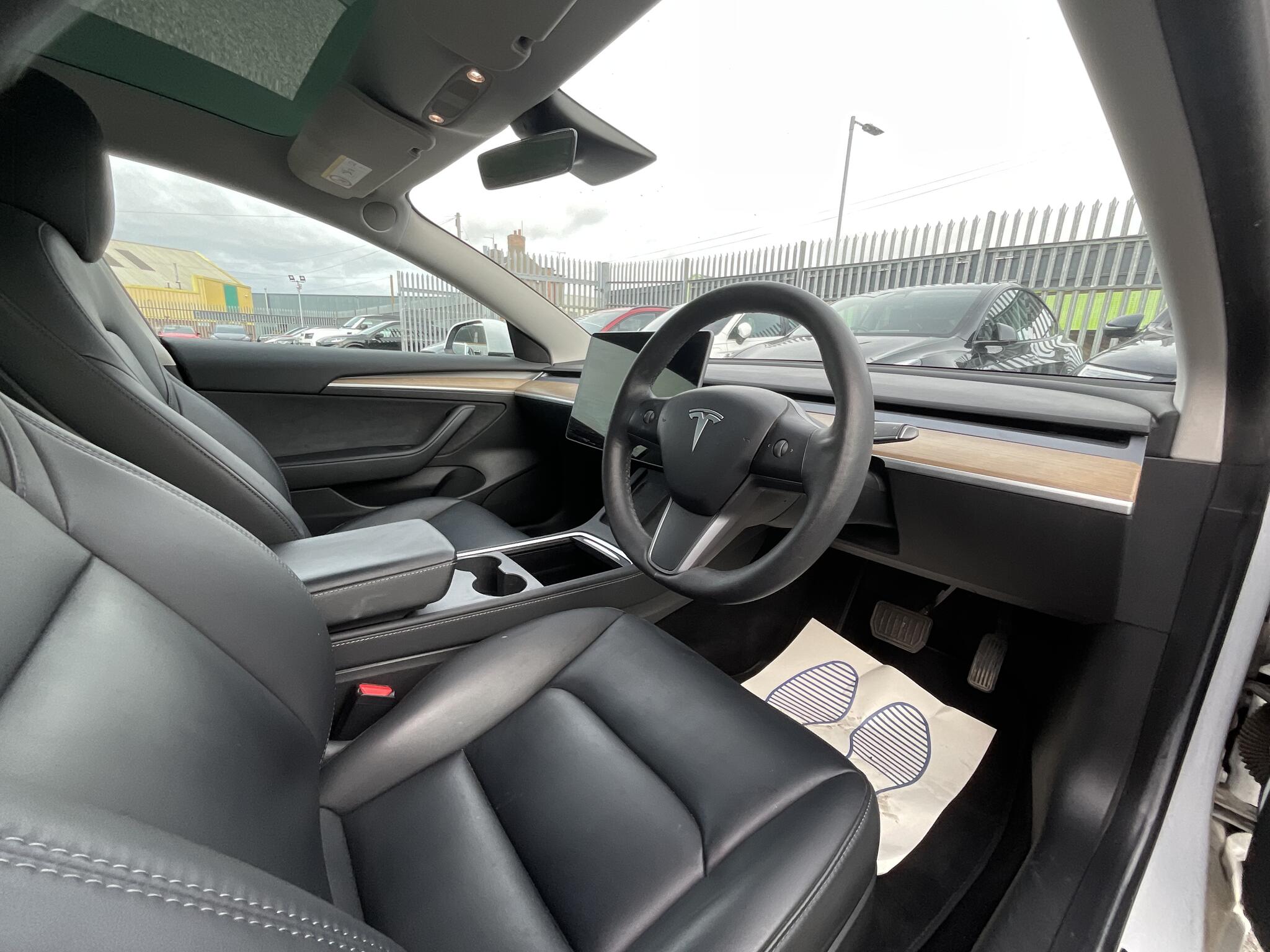 Tesla Model 3 view 7