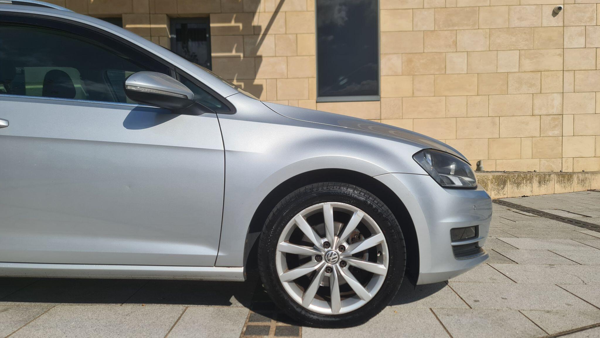 Volkswagen Golf view 26