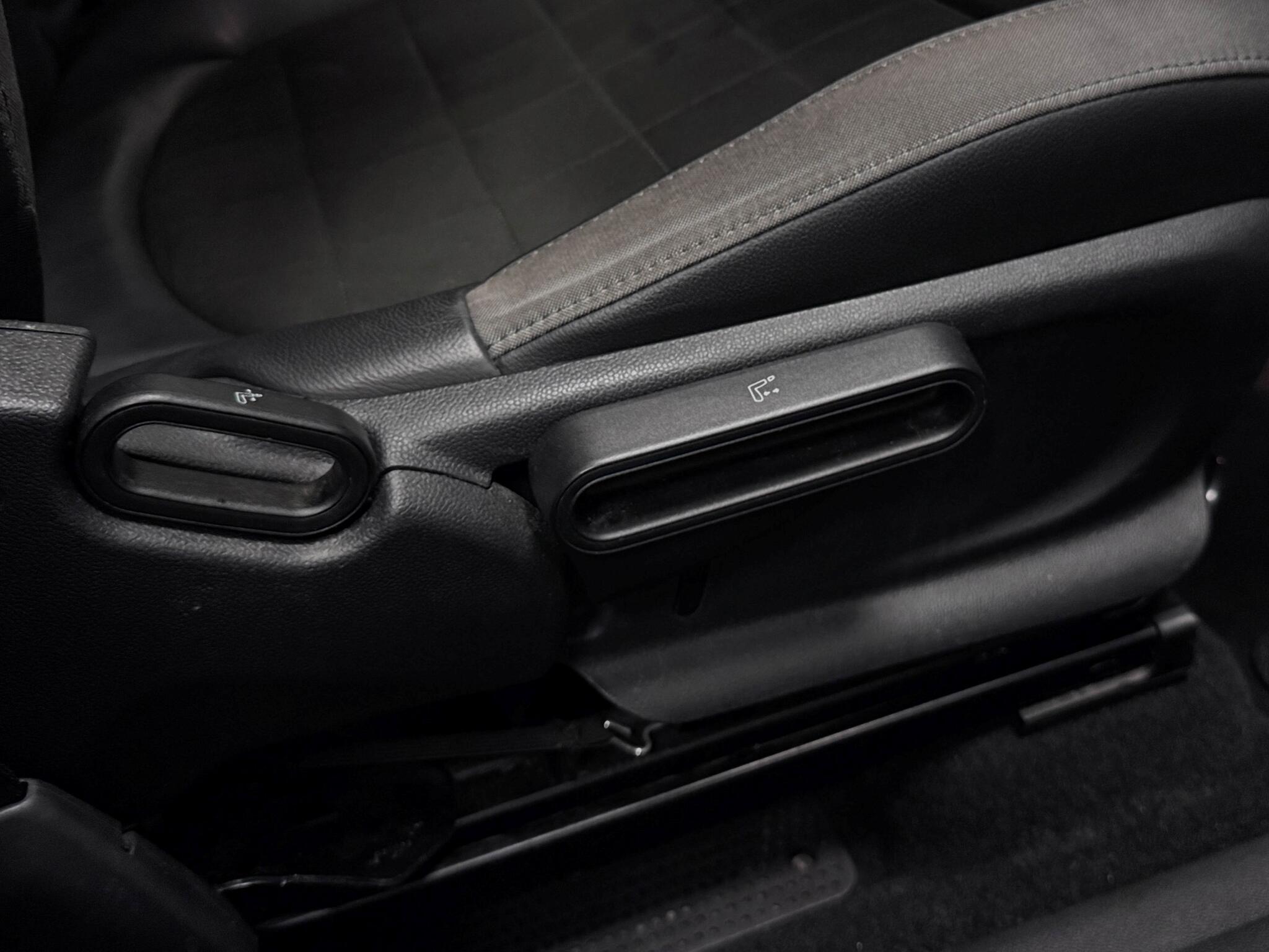 Mini Countryman view 16