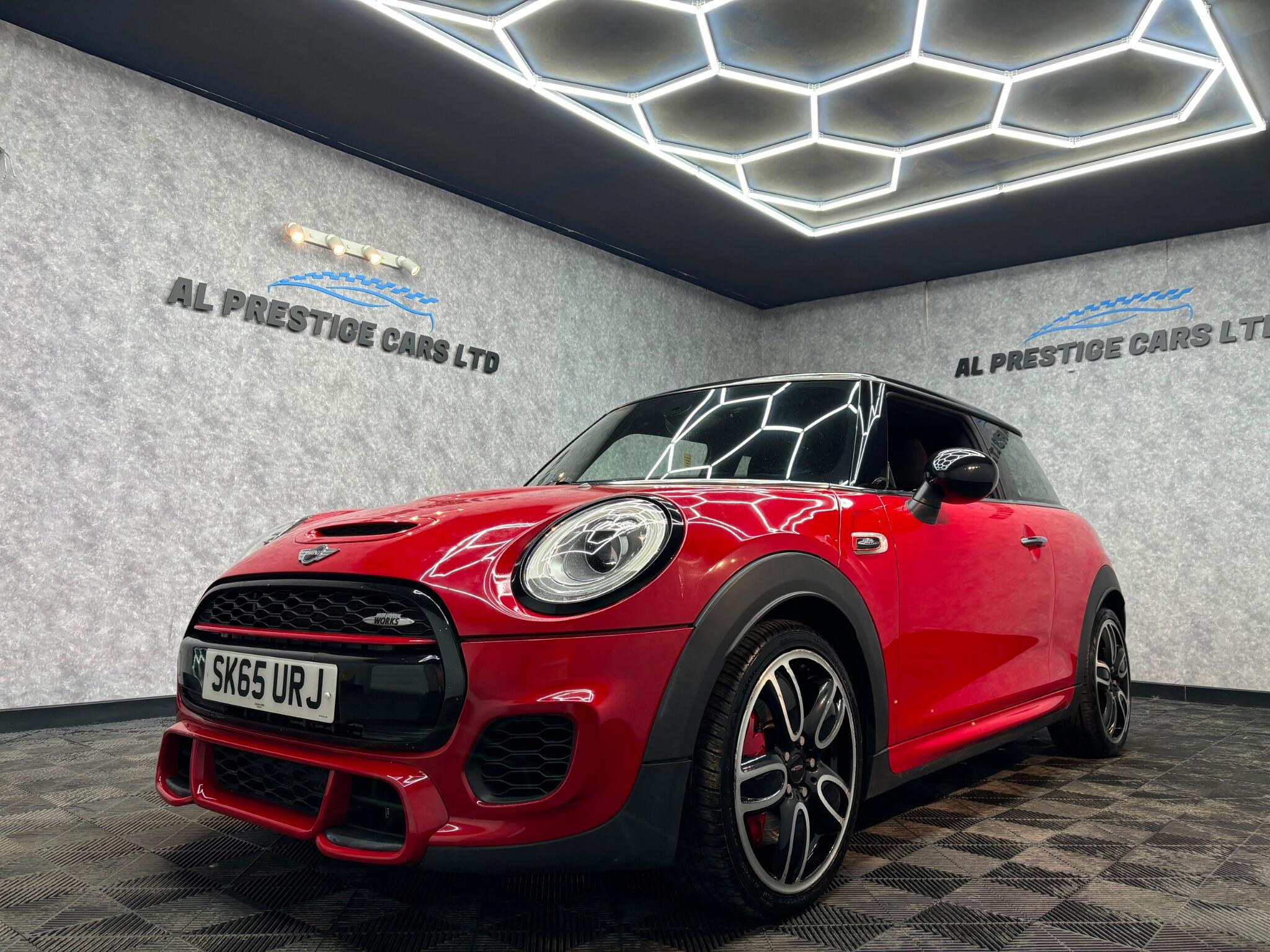 Mini Cooper main image
