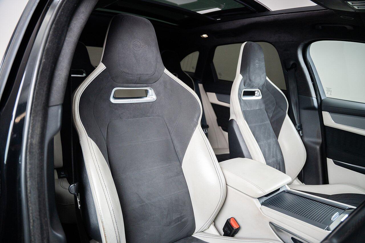 Jaguar F-Pace view 2