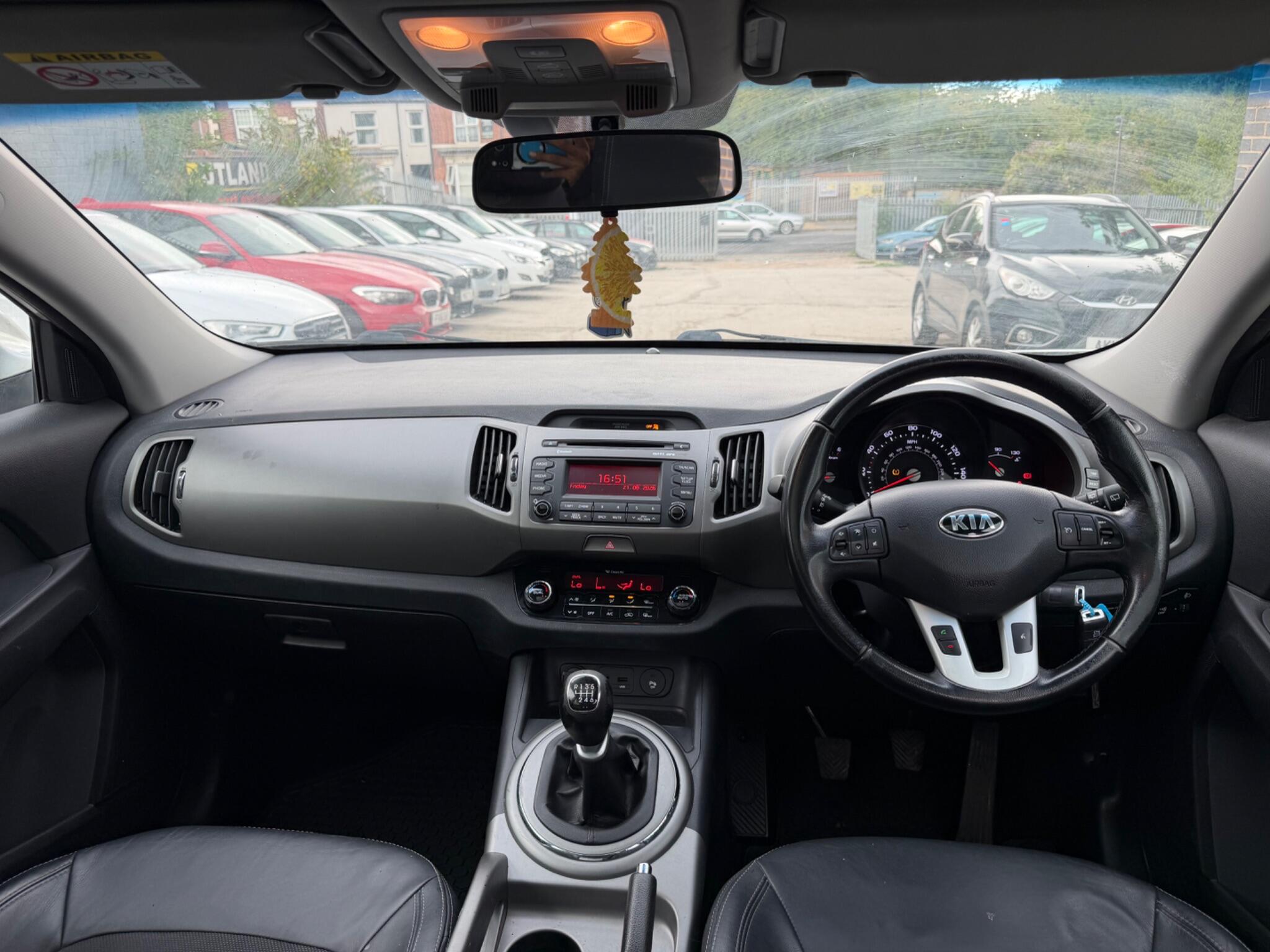 Kia Sportage view 25
