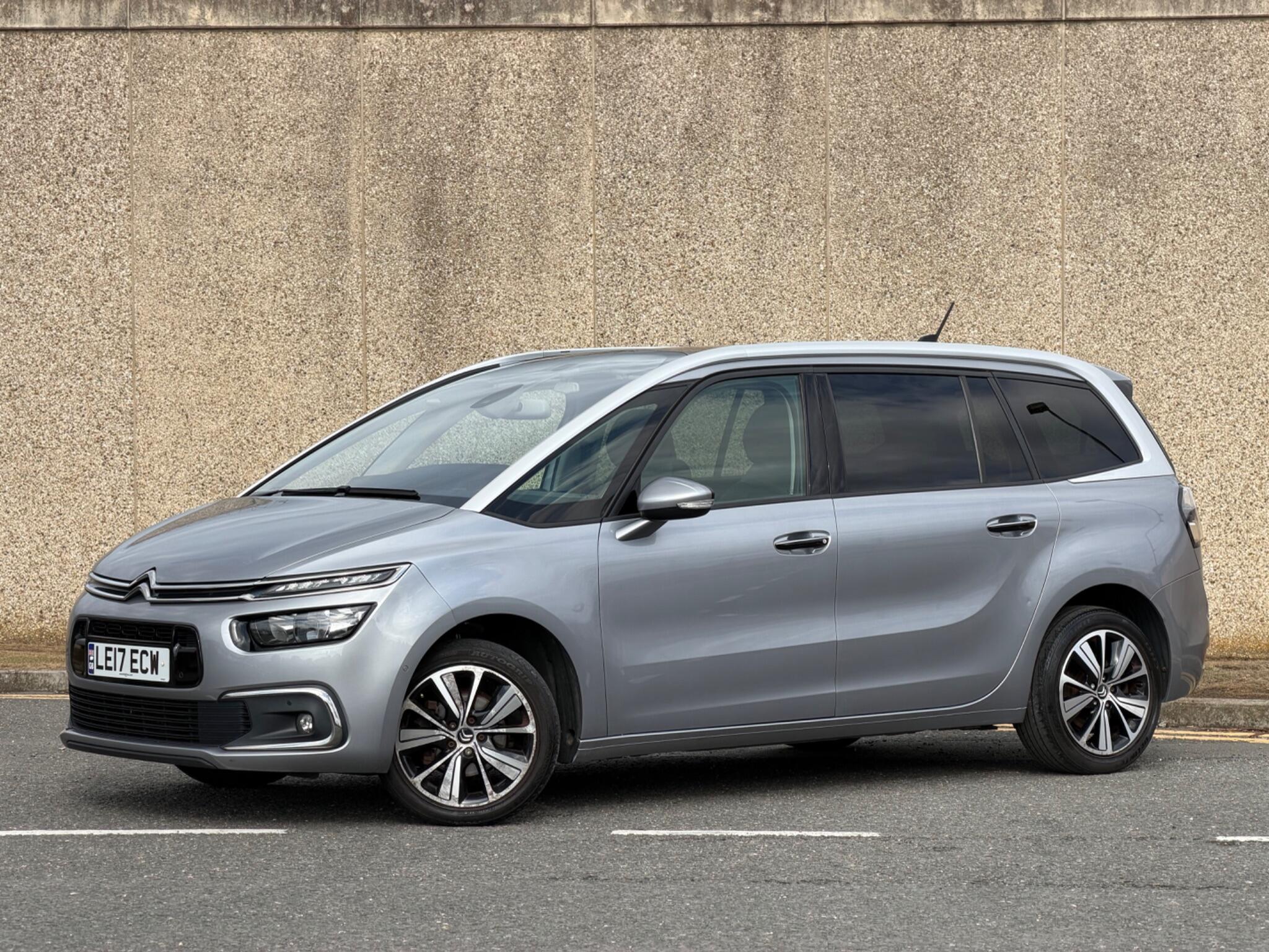 Citroen Grand C4 Picasso view 6