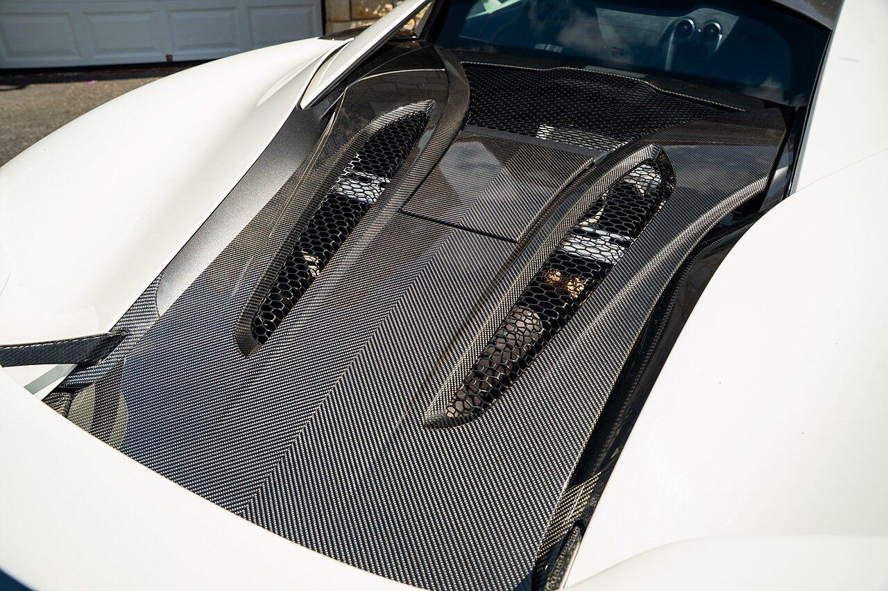 McLaren 570S view 13