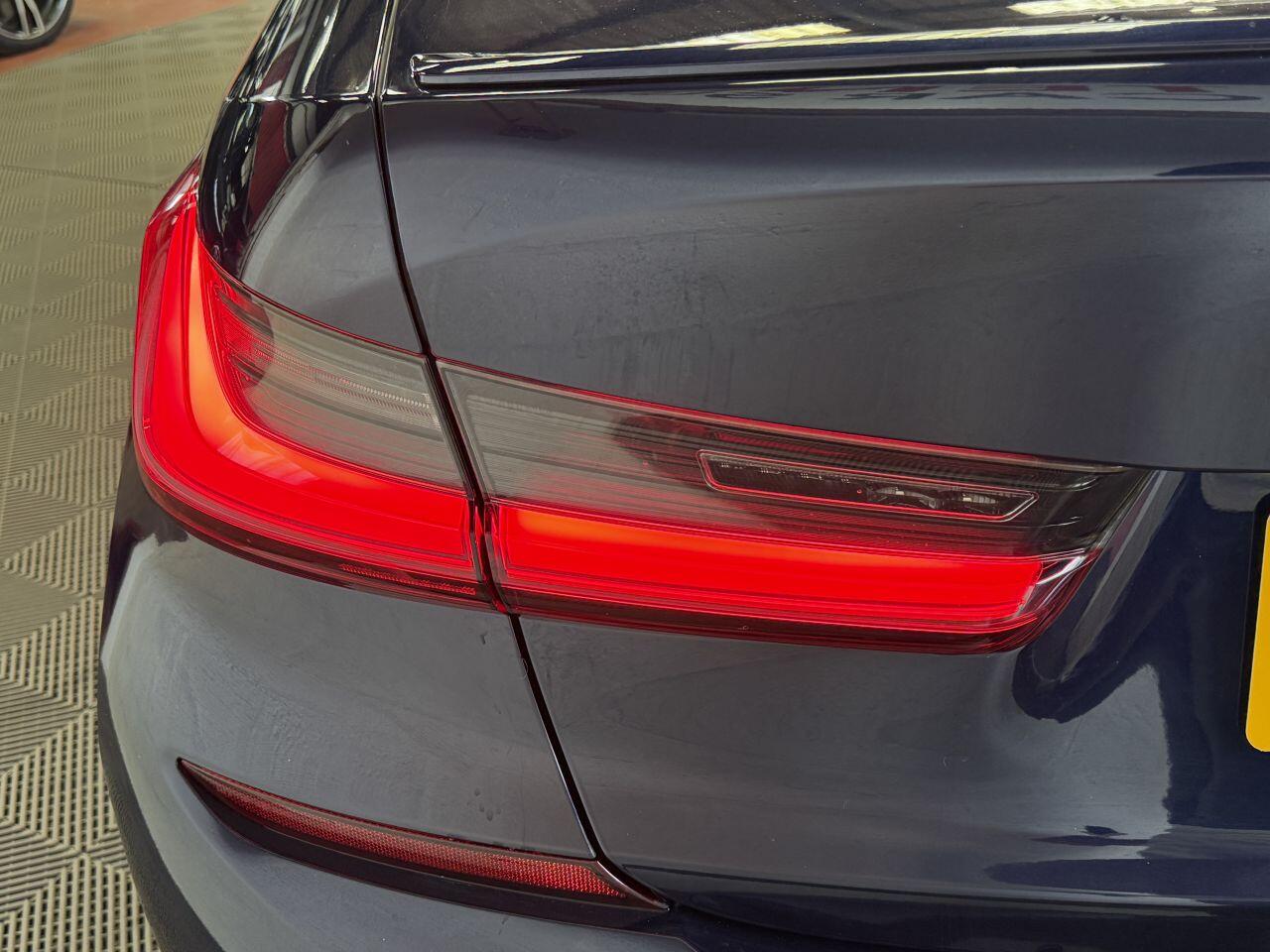 BMW 3 Series view 27