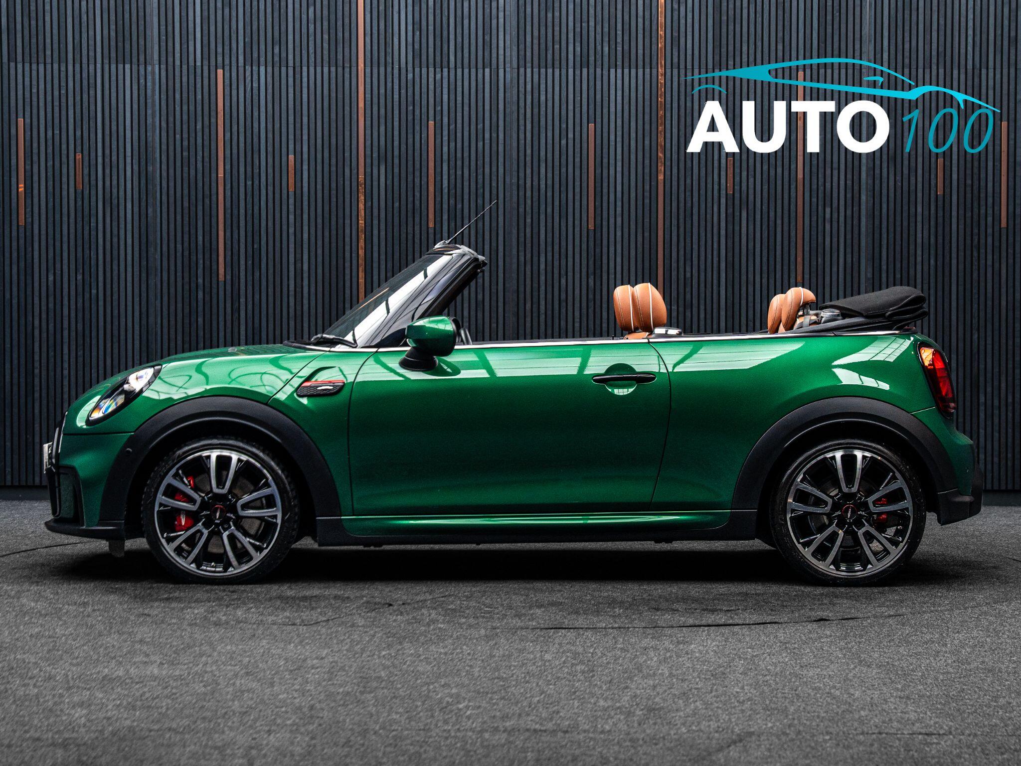 Mini Convertible view 15
