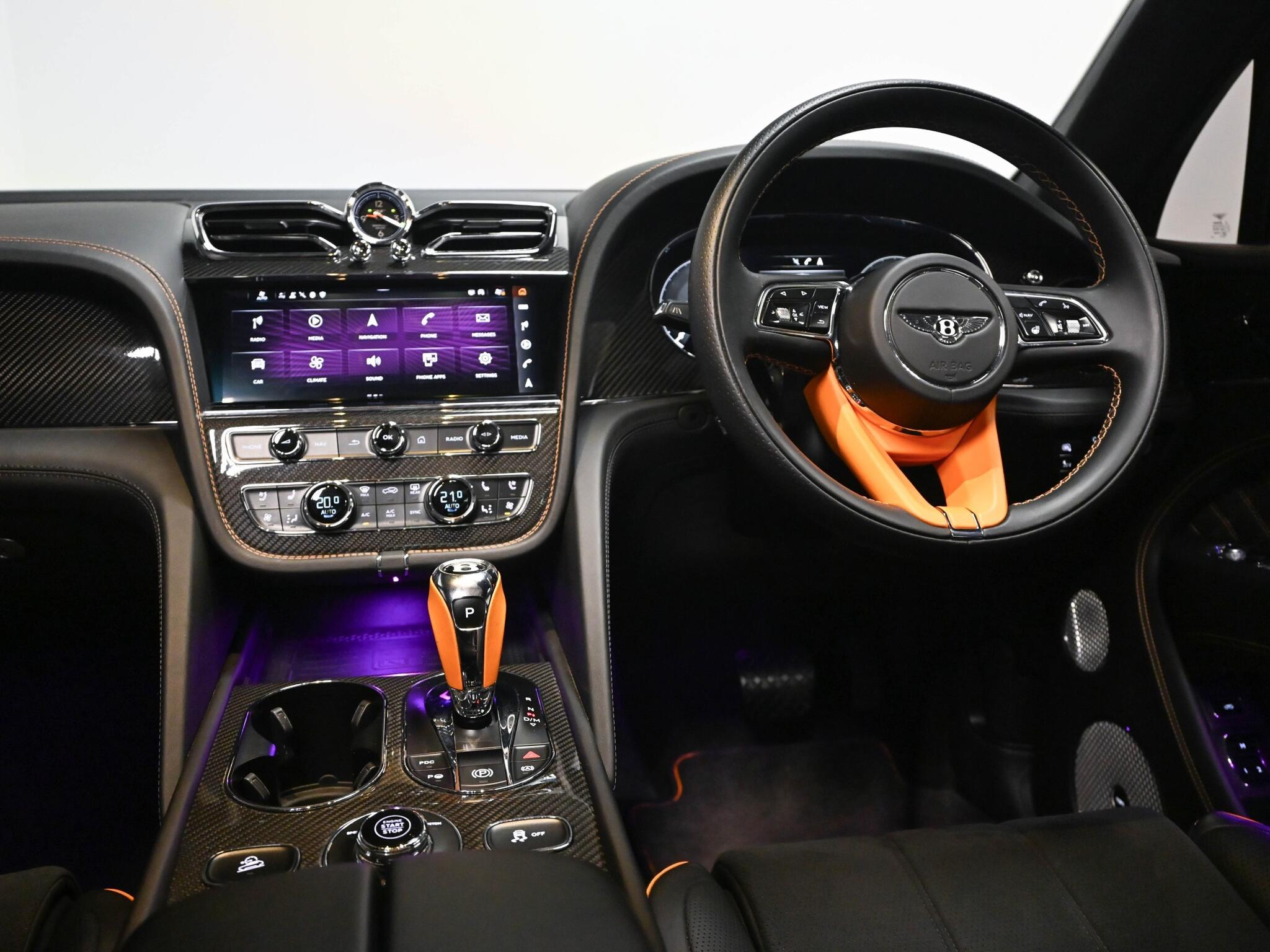 Bentley Bentayga view 64