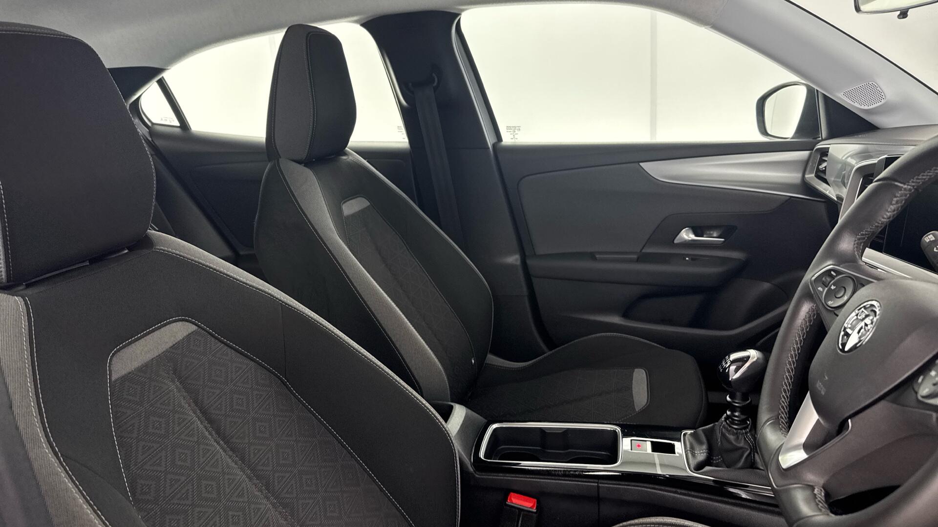 Vauxhall Mokka view 16