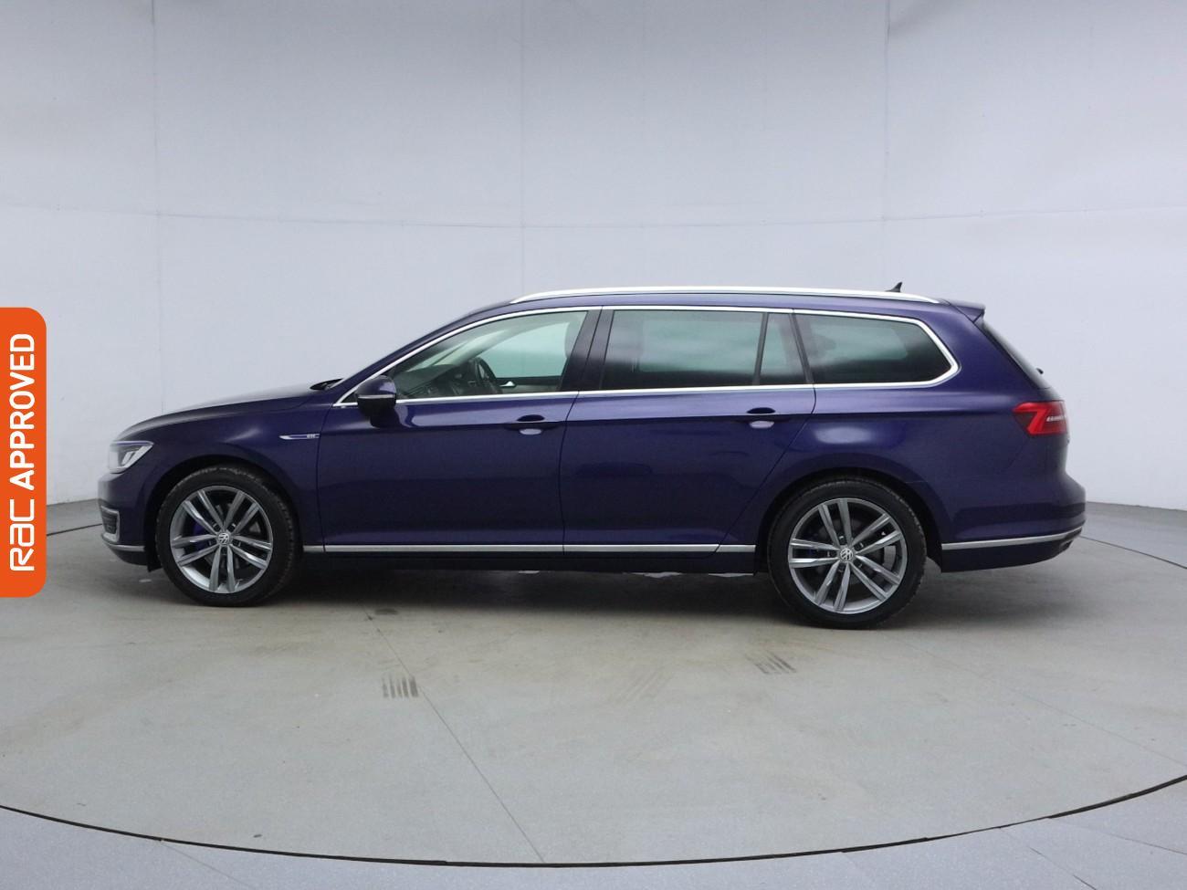 Volkswagen Passat view 33