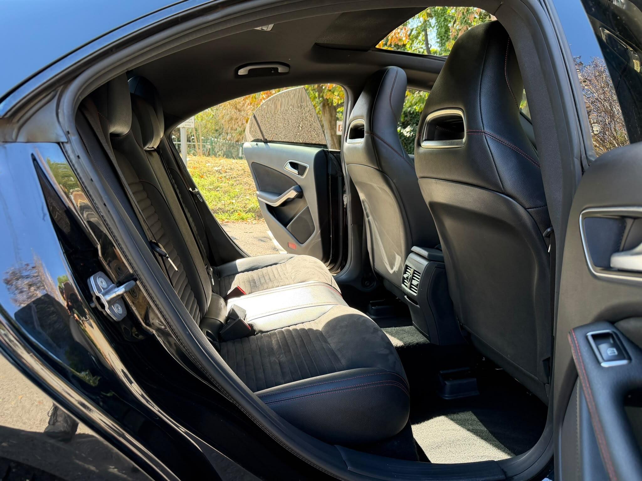 Mercedes-Benz Cla view 17