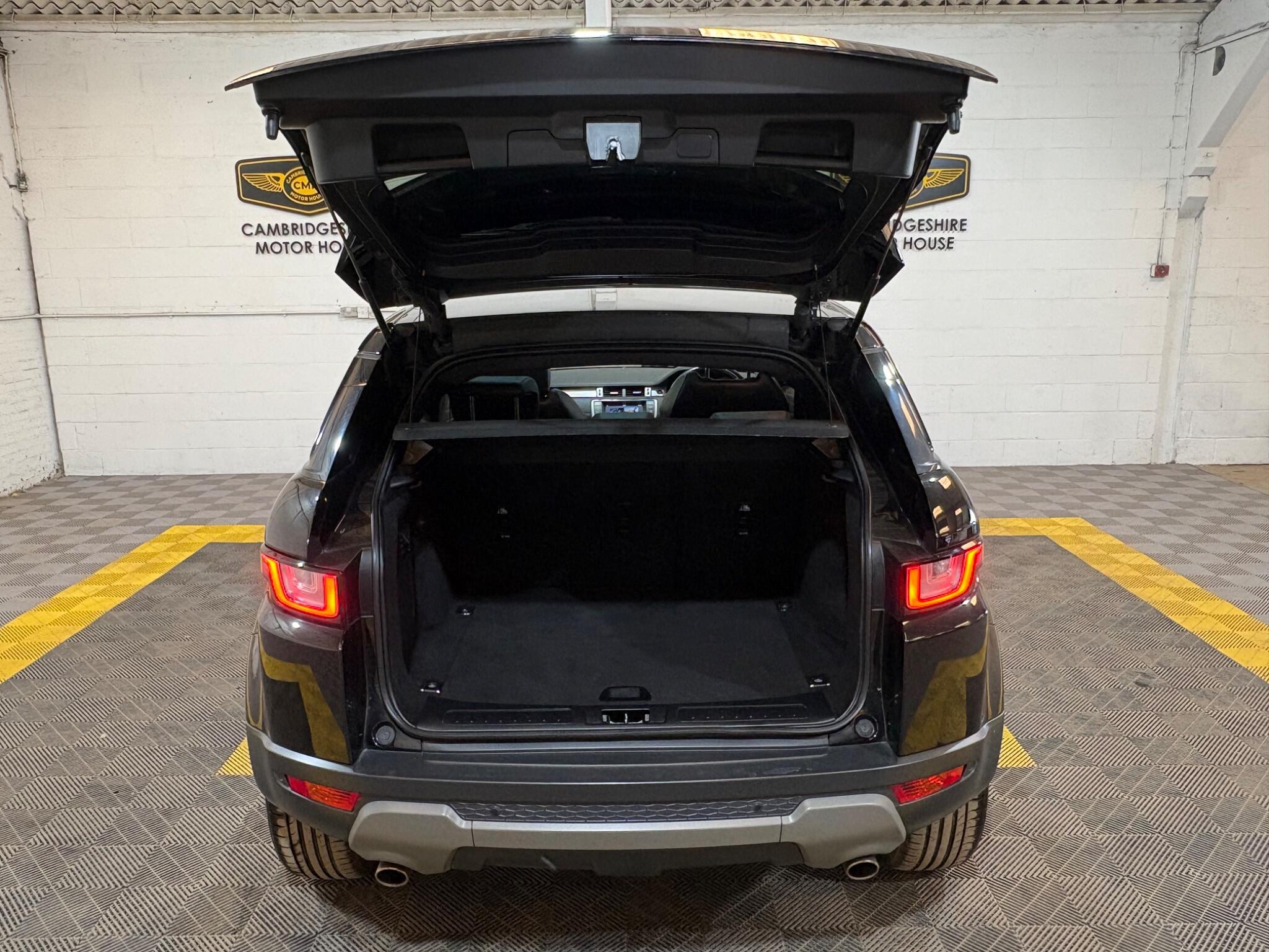 Land Rover Range Rover Evoque view 55