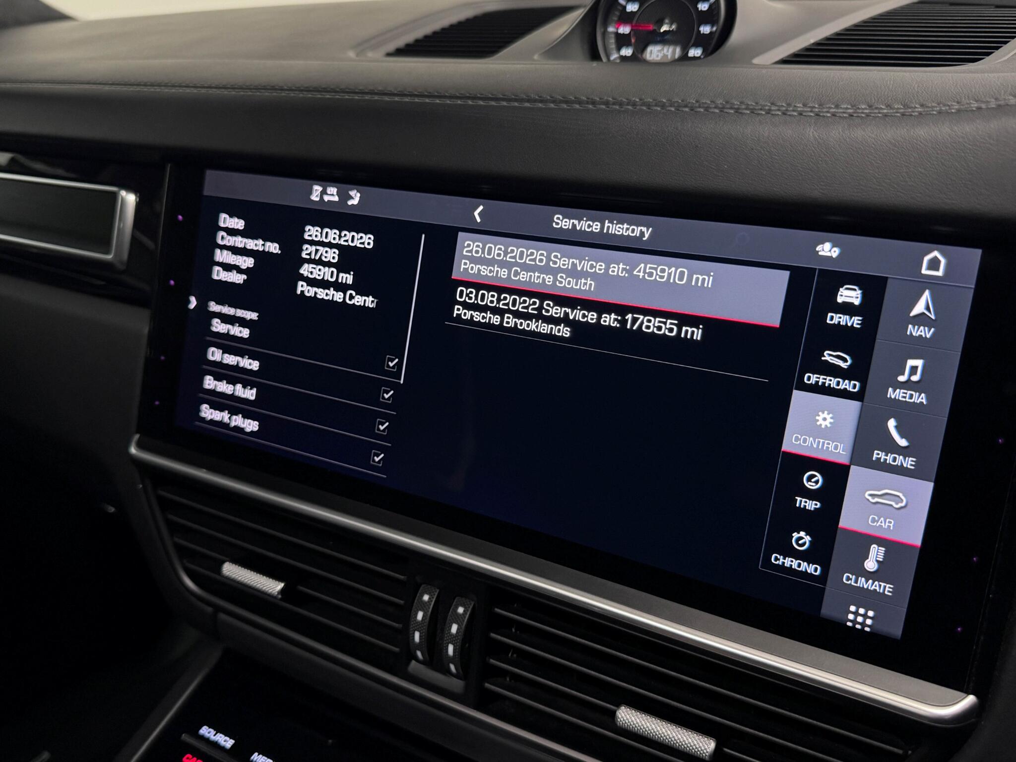Porsche Cayenne view 69