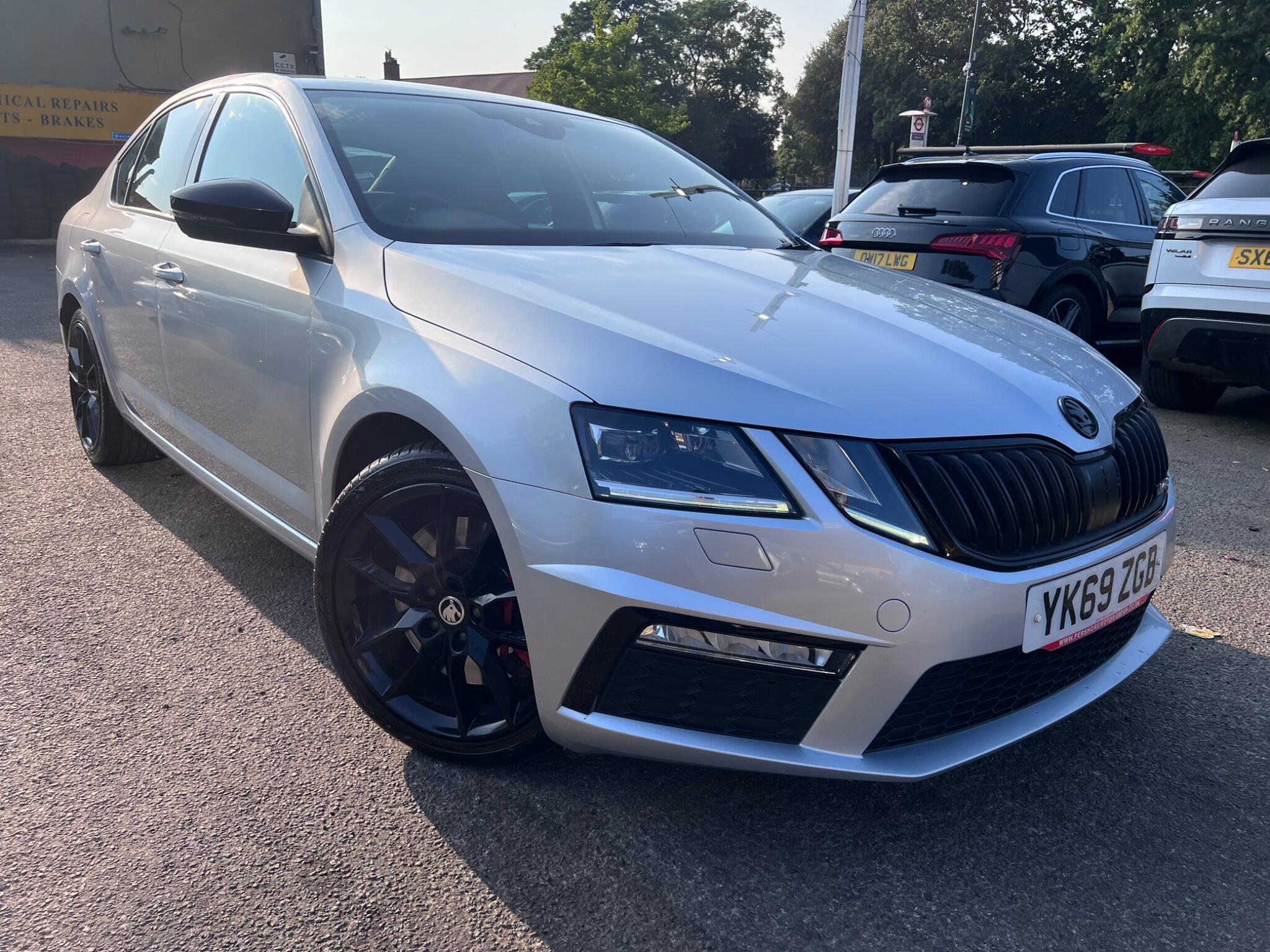 Skoda Octavia main image