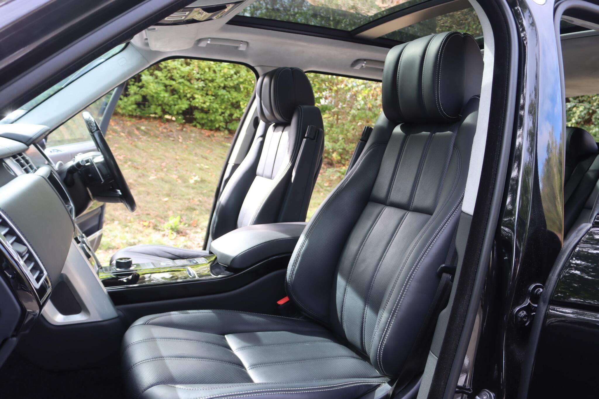 Land Rover Range Rover view 4