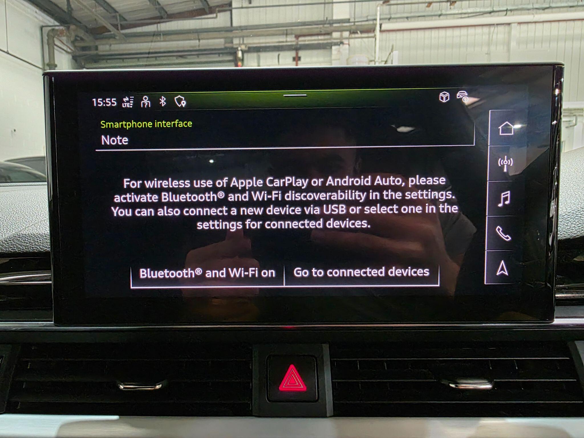 Audi A4 view 9