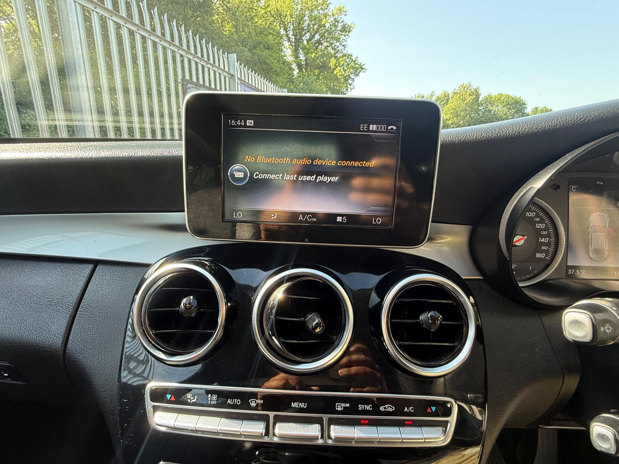 2017 Mercedes-Benz C Class image 43