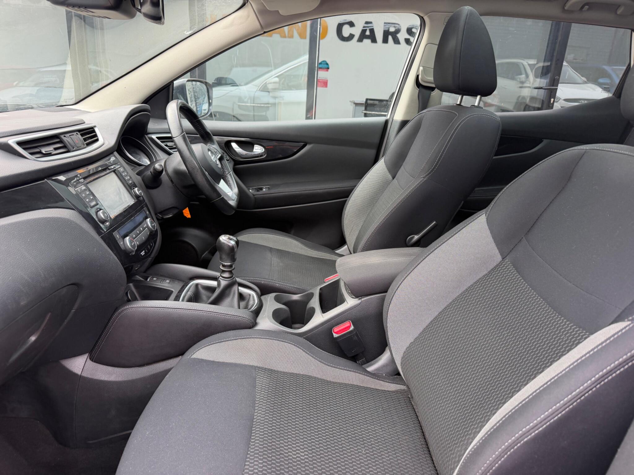 Nissan Qashqai view 15