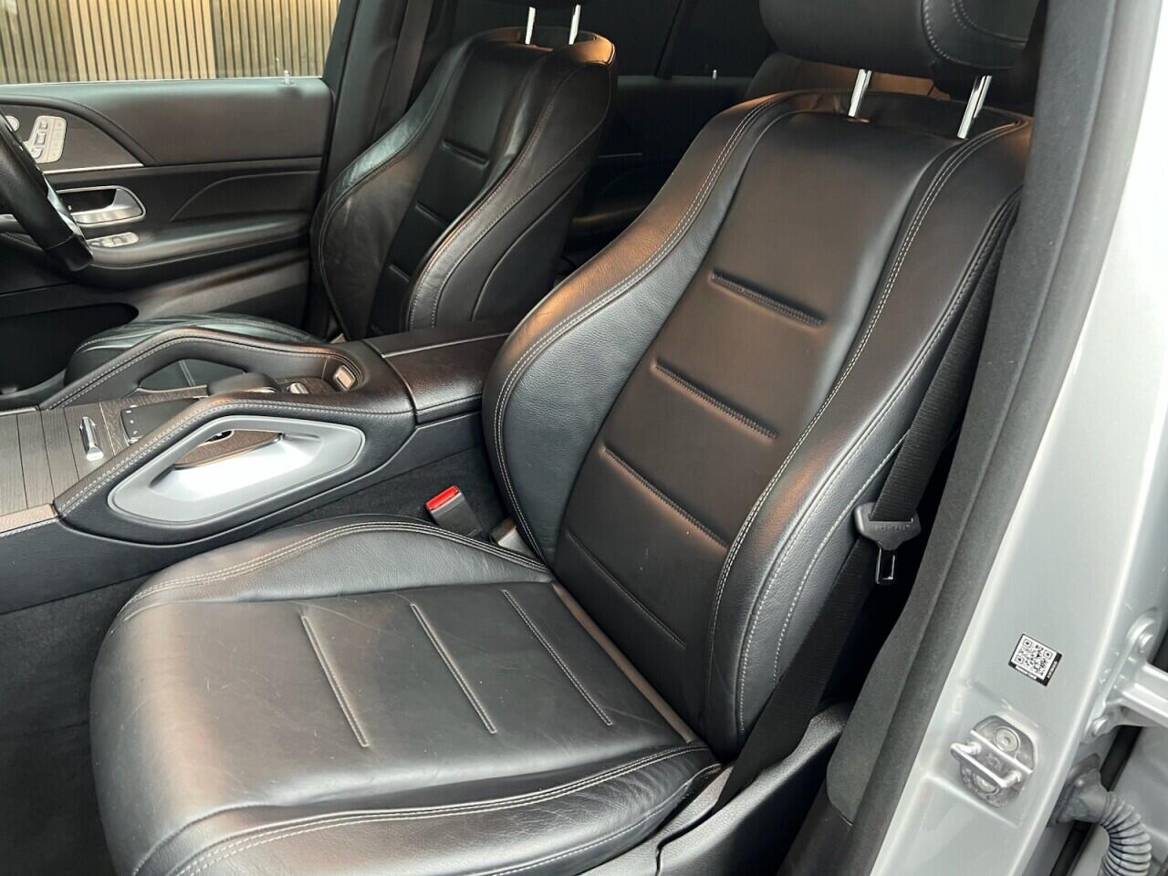 Mercedes-Benz Gle view 29
