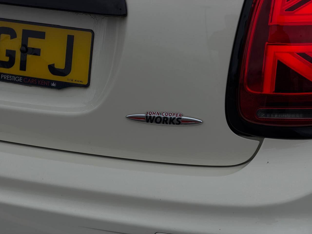 Mini Cooper view 45