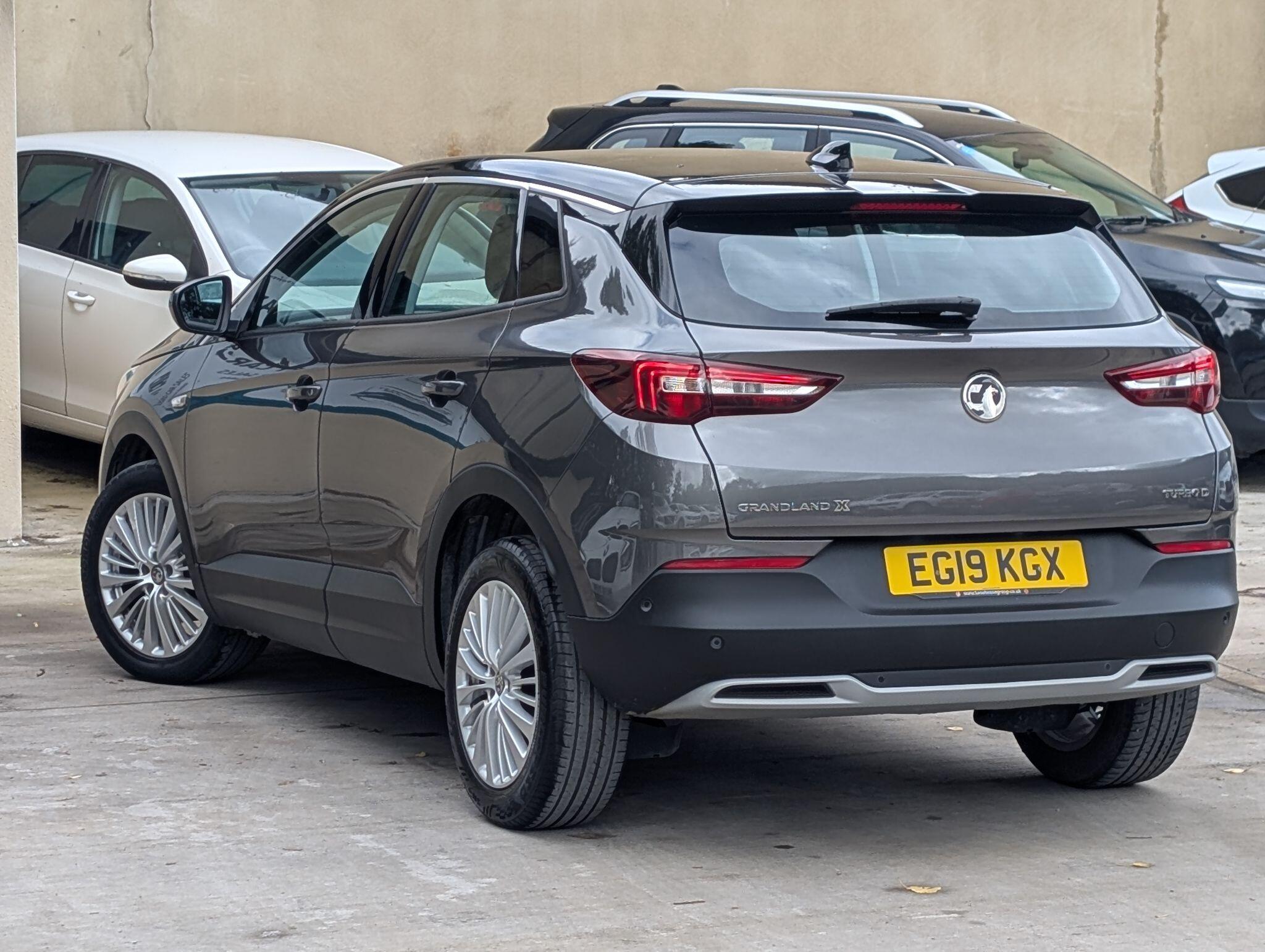 Vauxhall Grandland X view 5