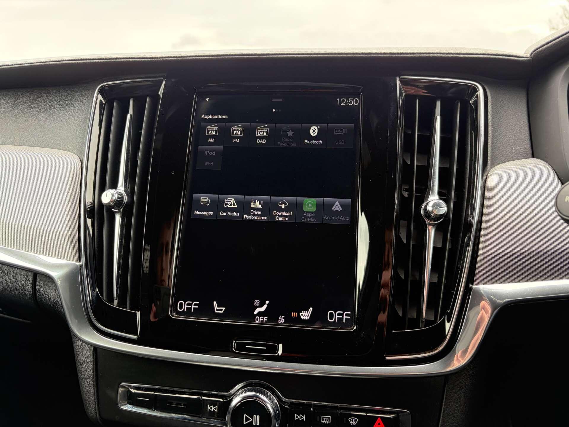 Volvo S90 view 52