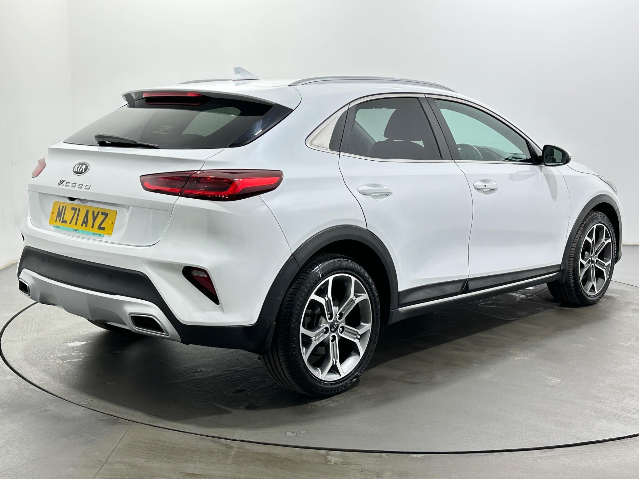 Kia Xceed view 8