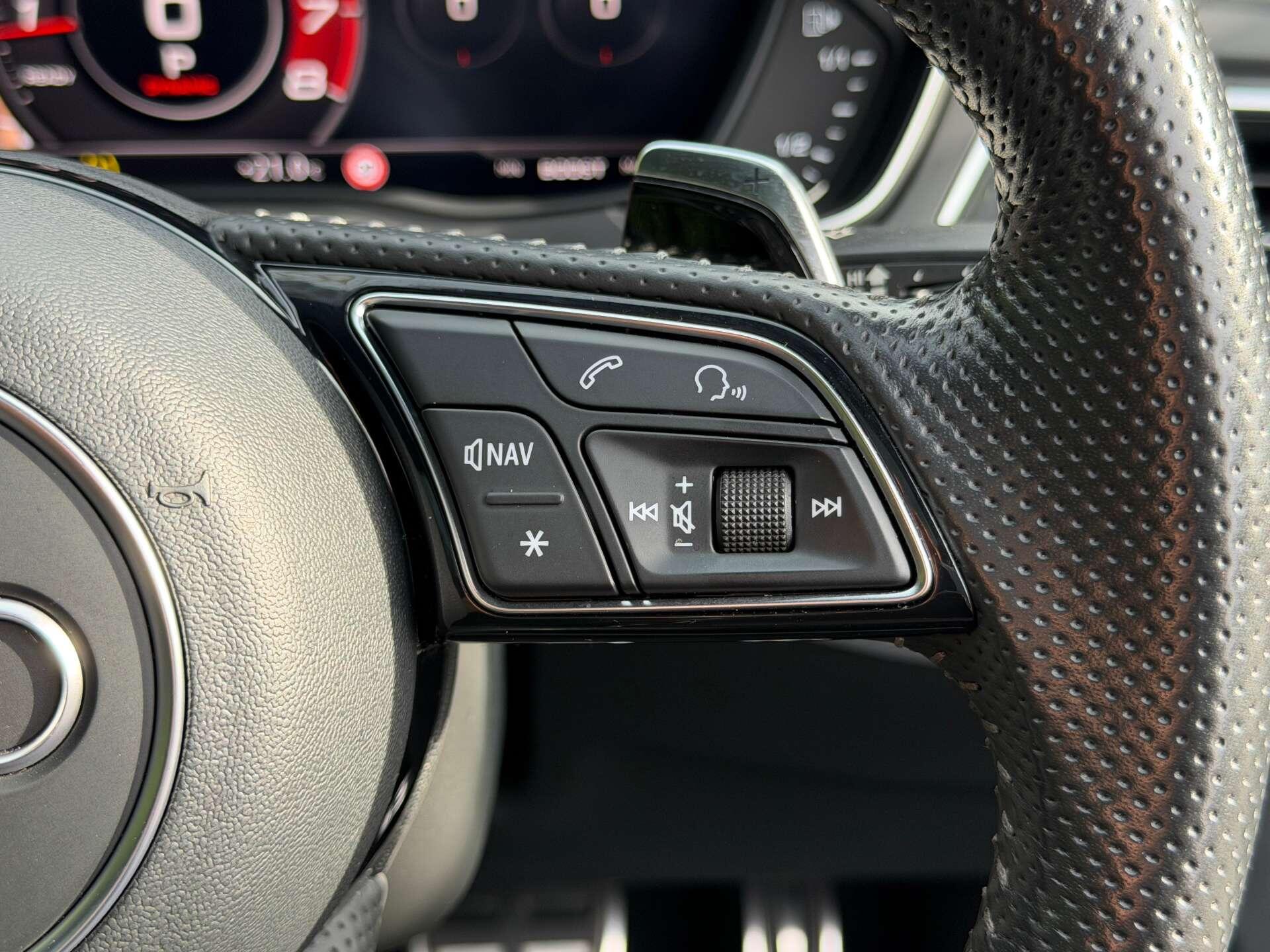Audi RS5 view 56