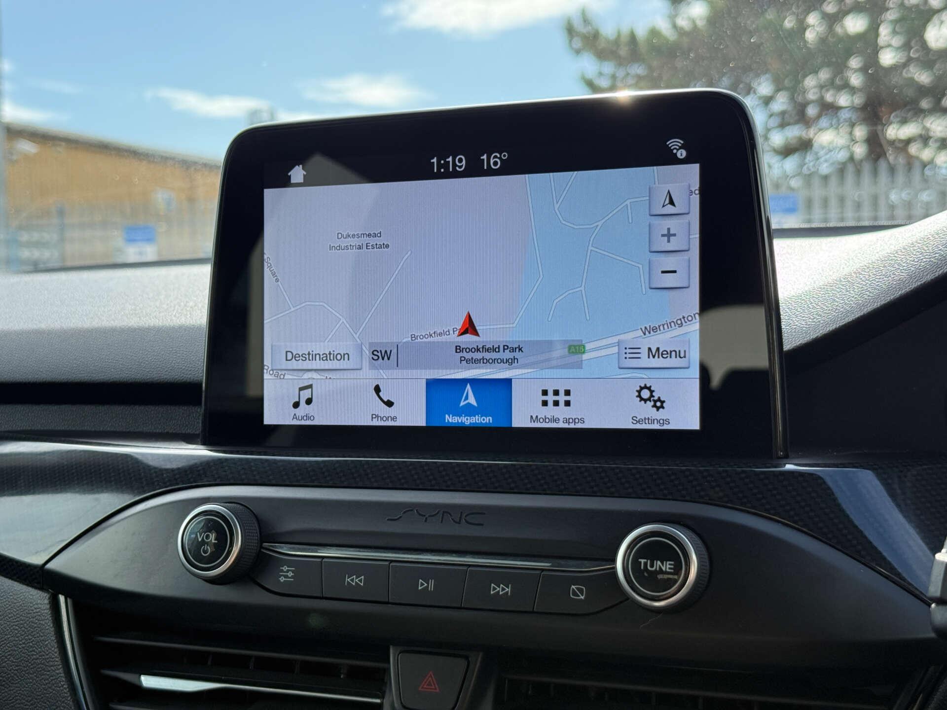 Ford Focus view 13