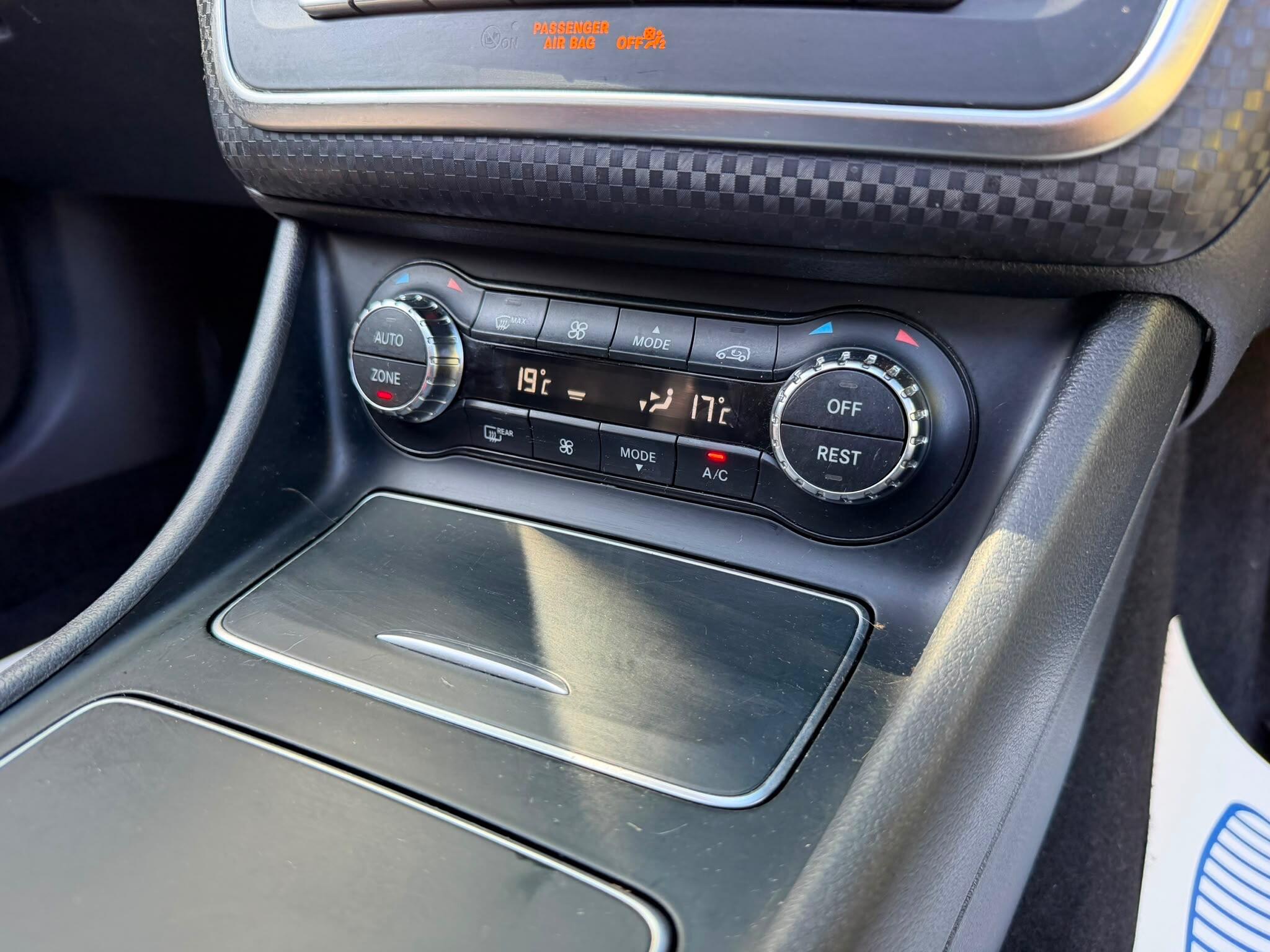 Mercedes-Benz A-Class view 23