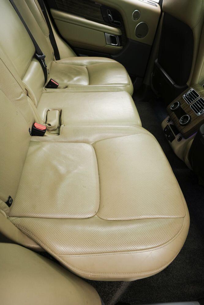 Land Rover Range Rover view 12