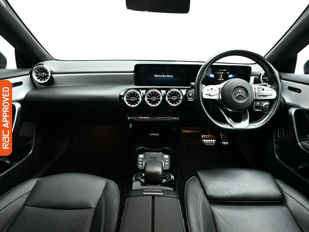 Mercedes-Benz Cla view 2