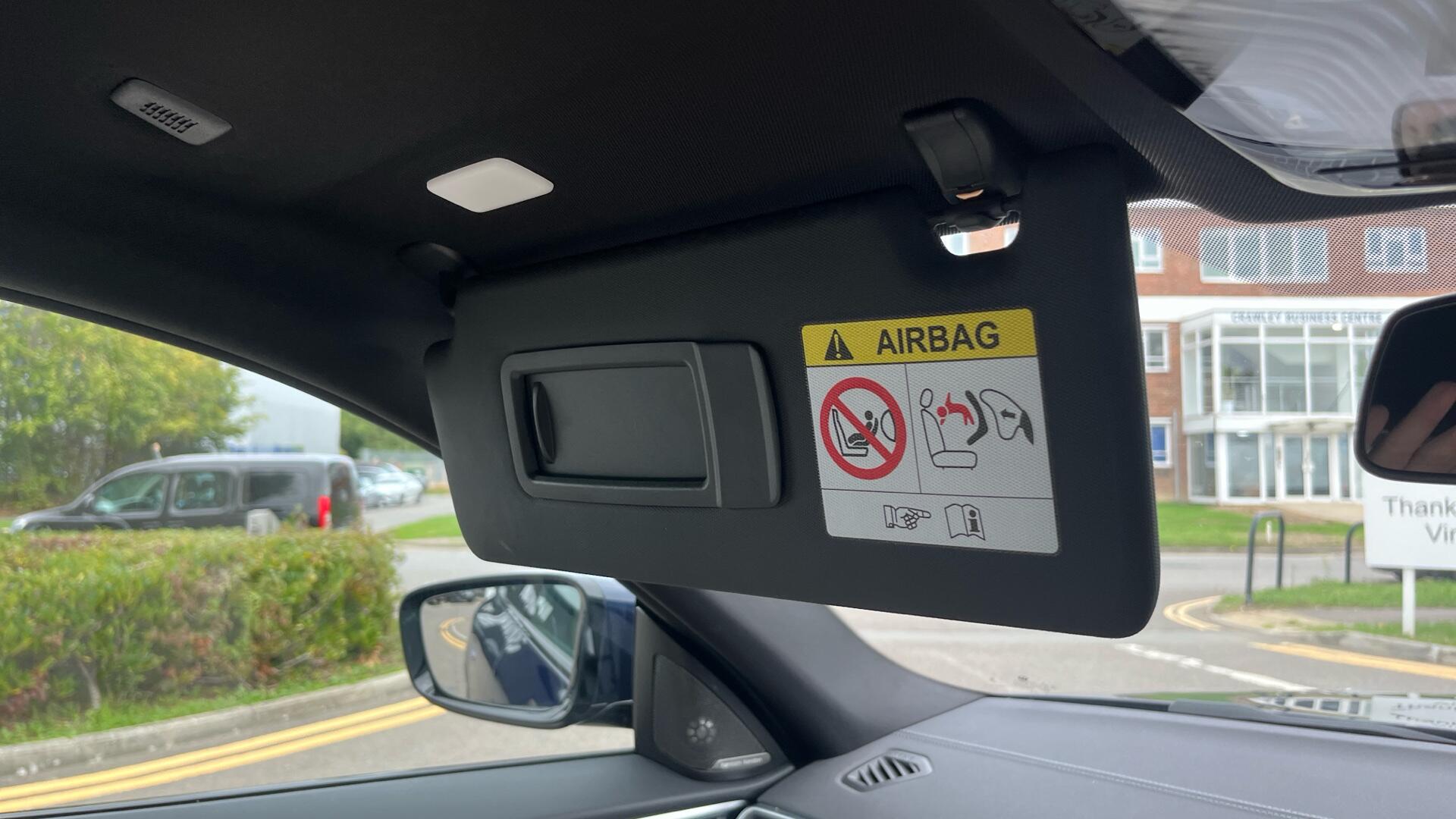 BMW i4 view 53