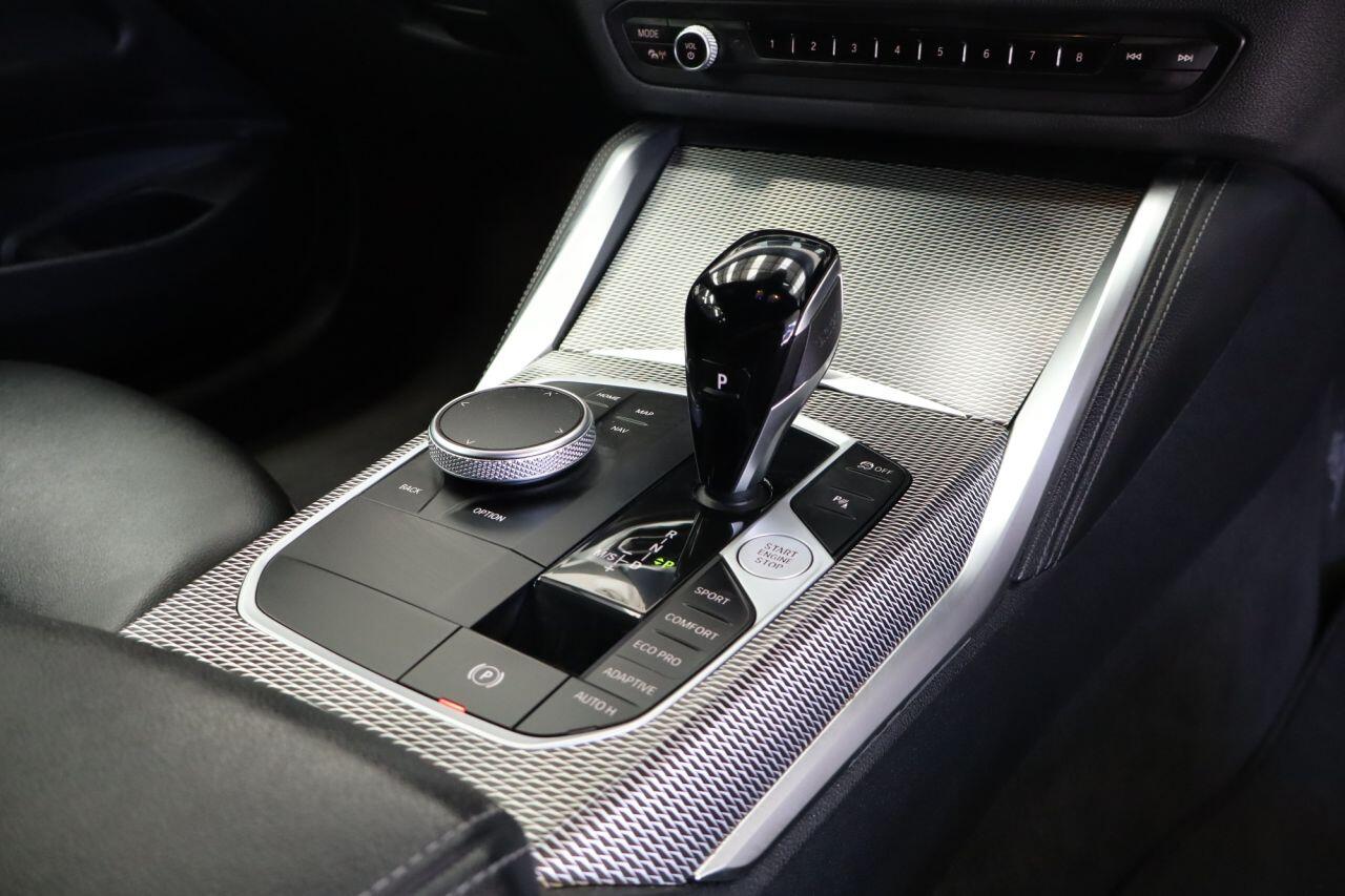 BMW 4 Series view 16