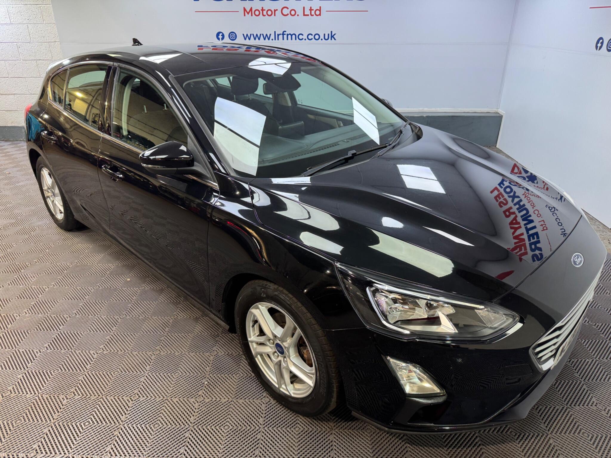 Ford Focus view 19