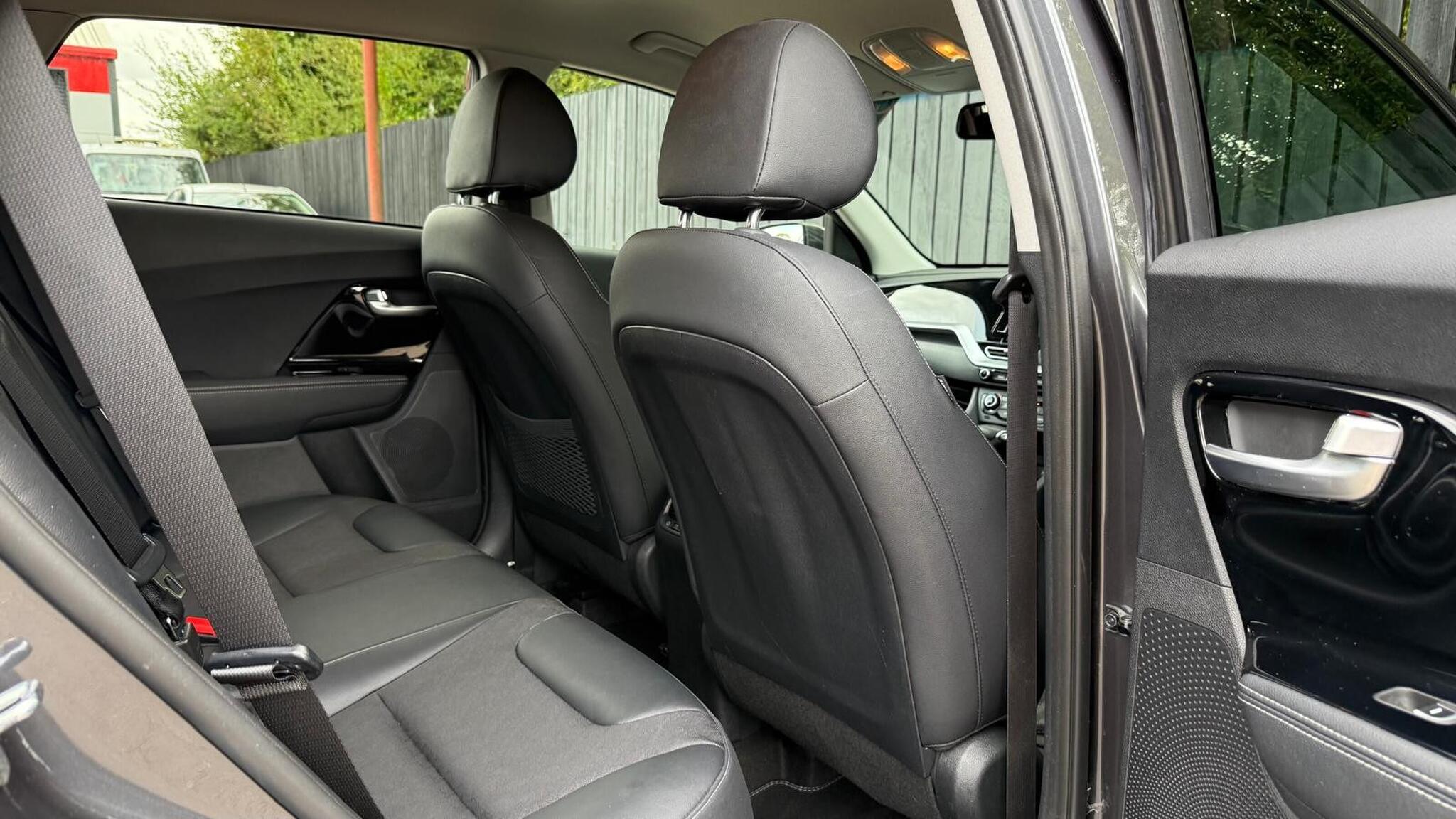 Kia Niro view 26